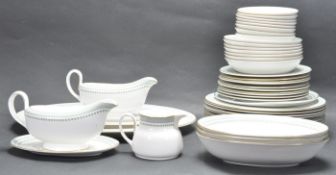 LARGE 20TH CENTURY ROYAL DOULTON 'BERKSHIRE' DINNER SERVICE.