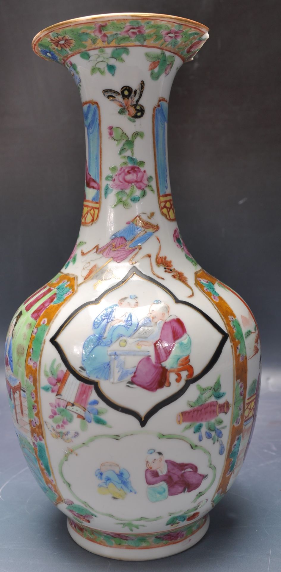 LATE 19TH CENTURY CHINESE ORIENTAL PORCELAIN CANTONESE VASE - Image 4 of 5