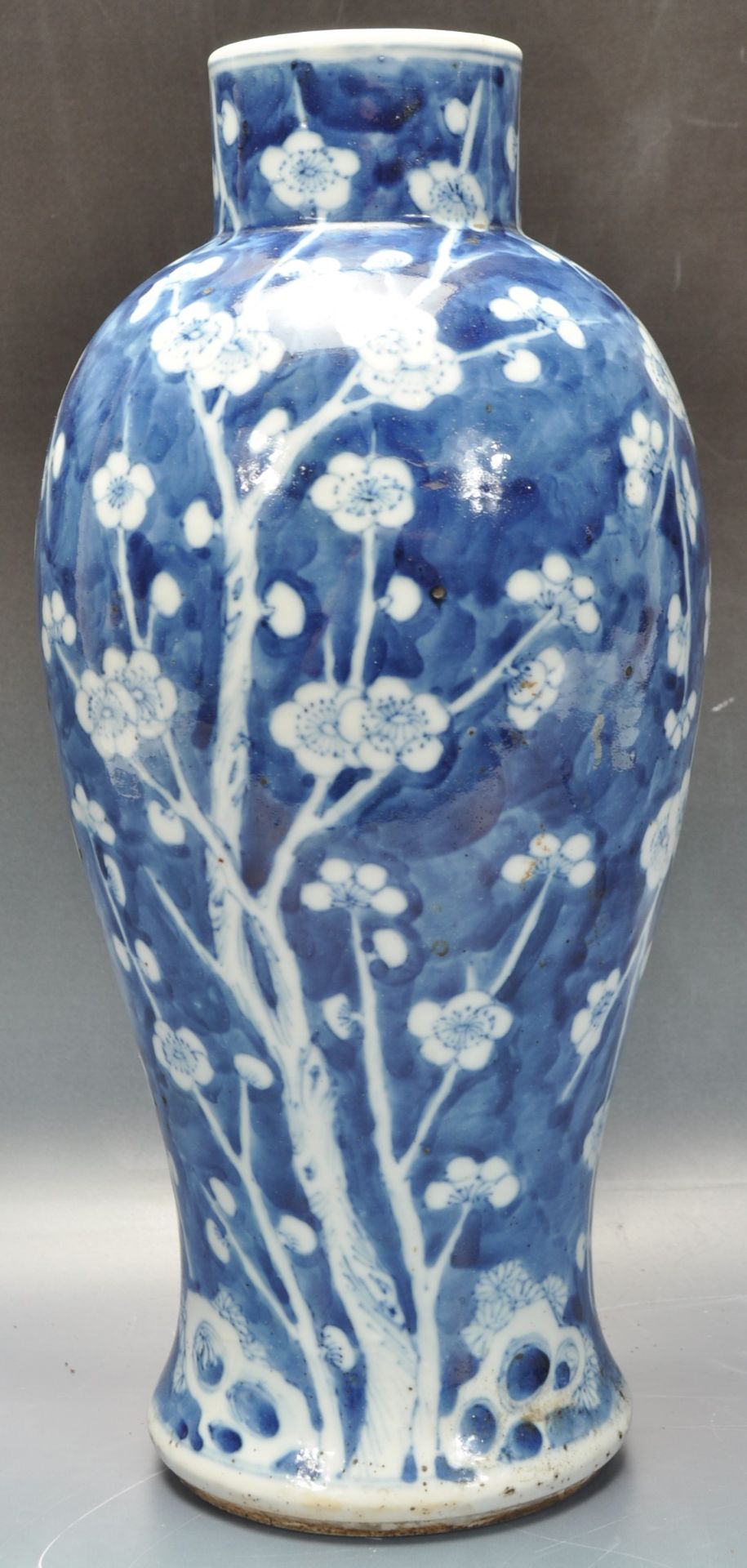 20TH CENTURY CHINESE ORIENTAL PRUNUS VASE