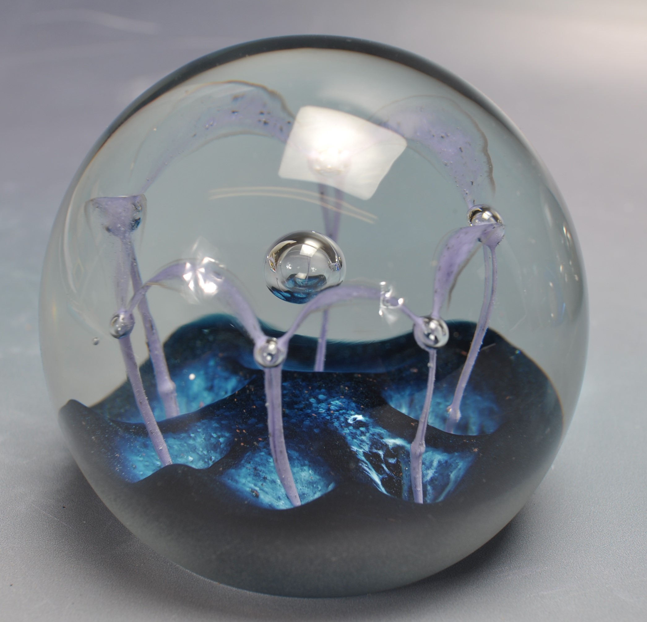 FIVE VINTAGE 1970’S STUDIO ART GLASS CAITHNESS PAPERWEIGHT - Image 2 of 7