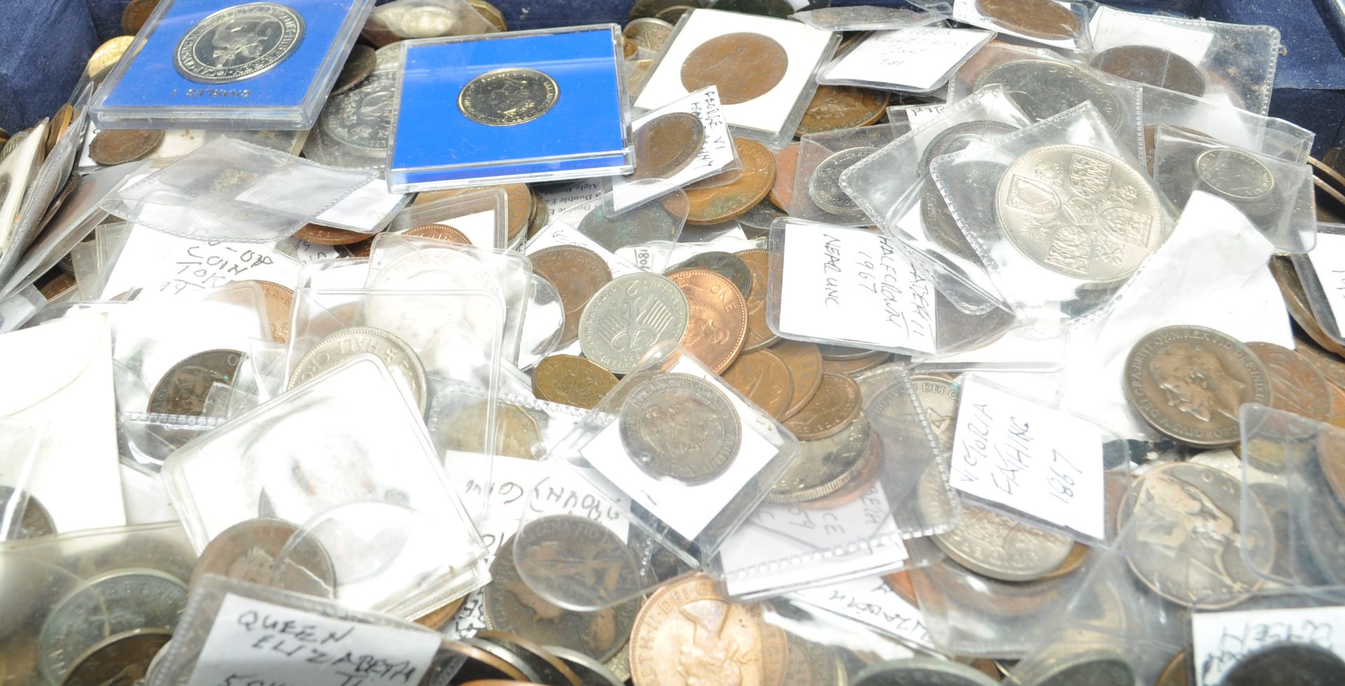 COINS - LARGE COLLECTION OF EARLY 20TH CENTURY COINS - Image 6 of 8