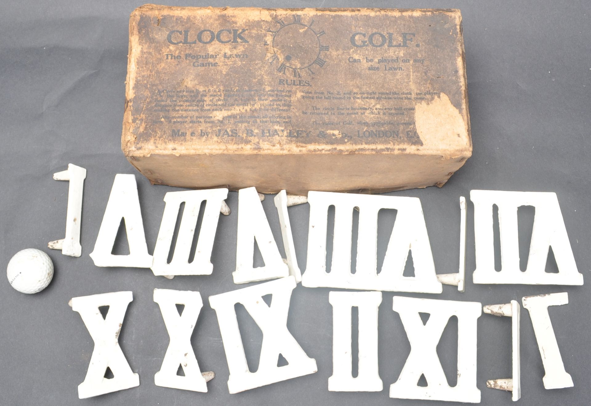 EARLY 20TH CENTURY CLOCK GOLF LAWN GAME.