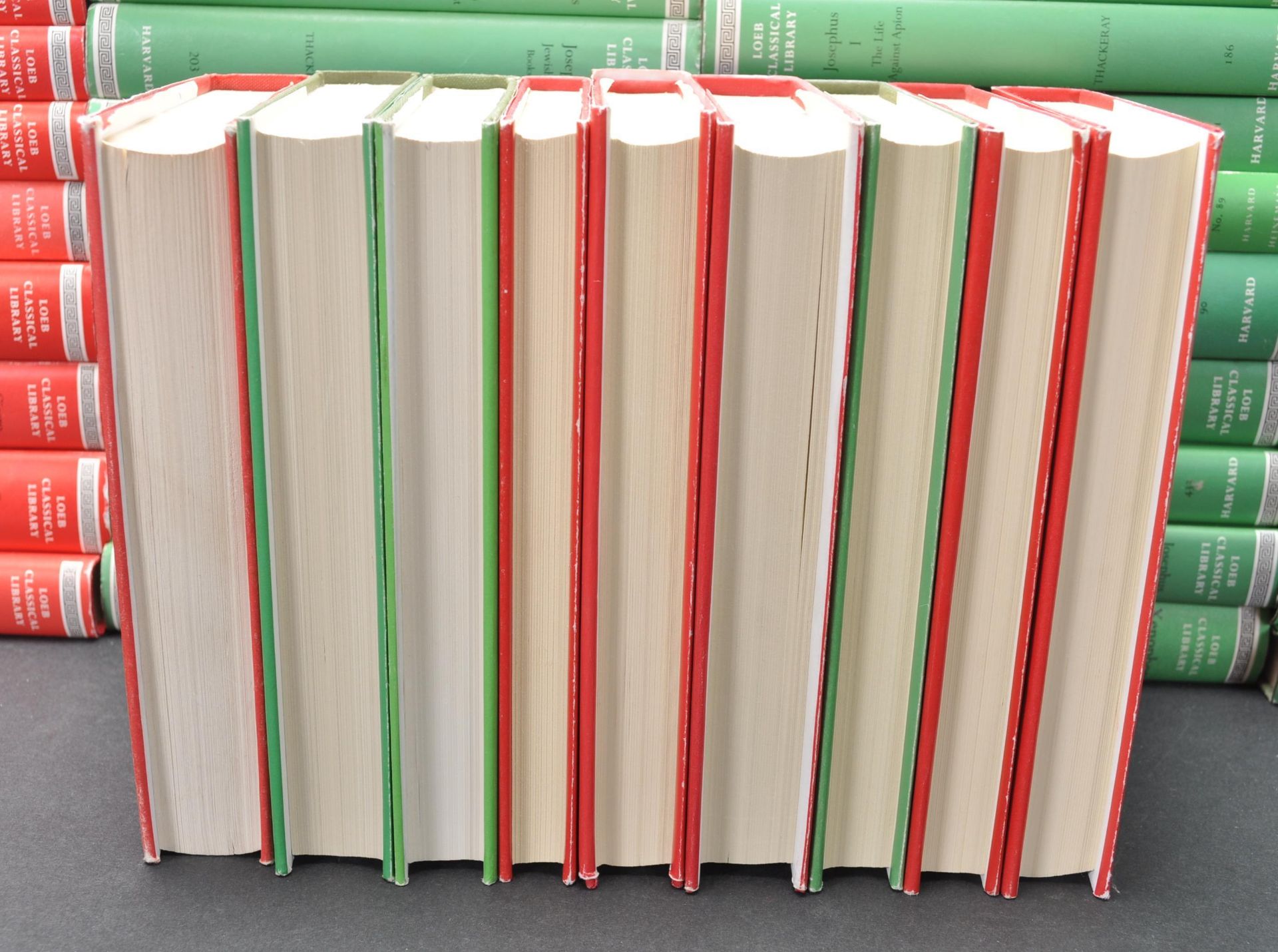 LARGE COLLECTION OF LOEB CLASSICAL LIBRARY TRANSLATION BOOKS. - Bild 8 aus 8