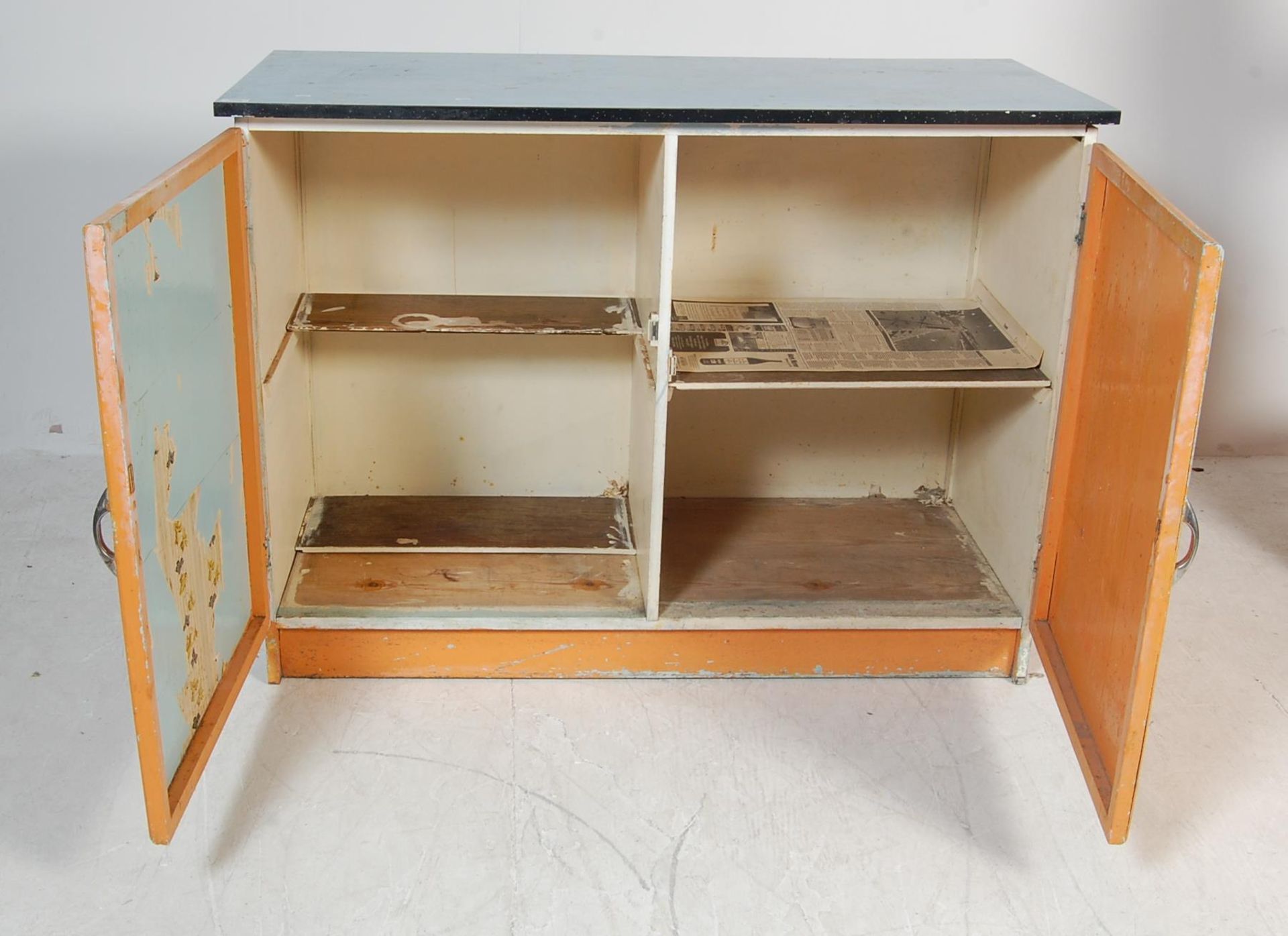 RETRO VINTAGE ORANGE AND BLUE FORMICA KITCHEN DRESSER - Image 5 of 10