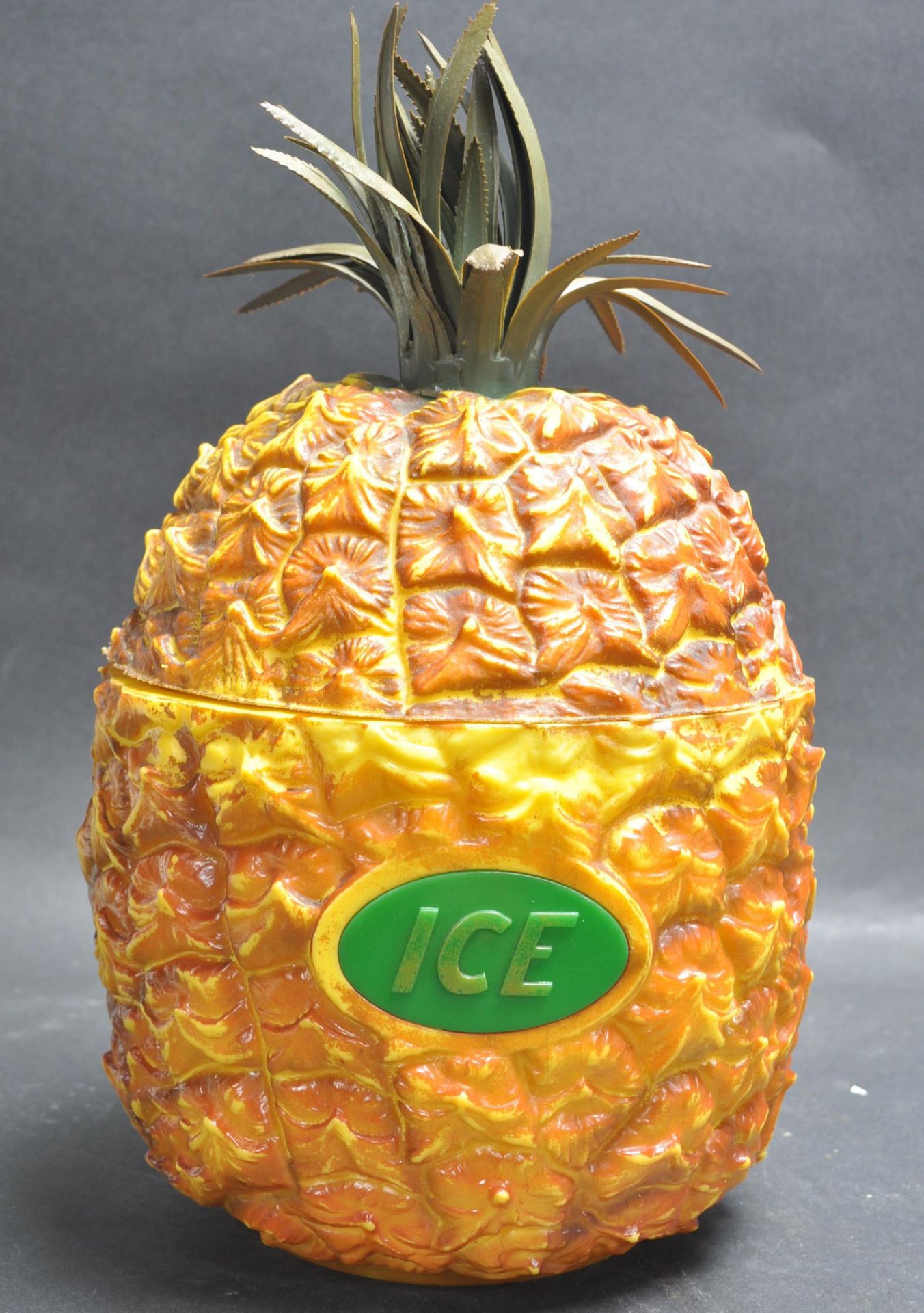 RETRO VINTAGE 20TH CENTURY PINEAPPLE SHAPED ICE BUCKET