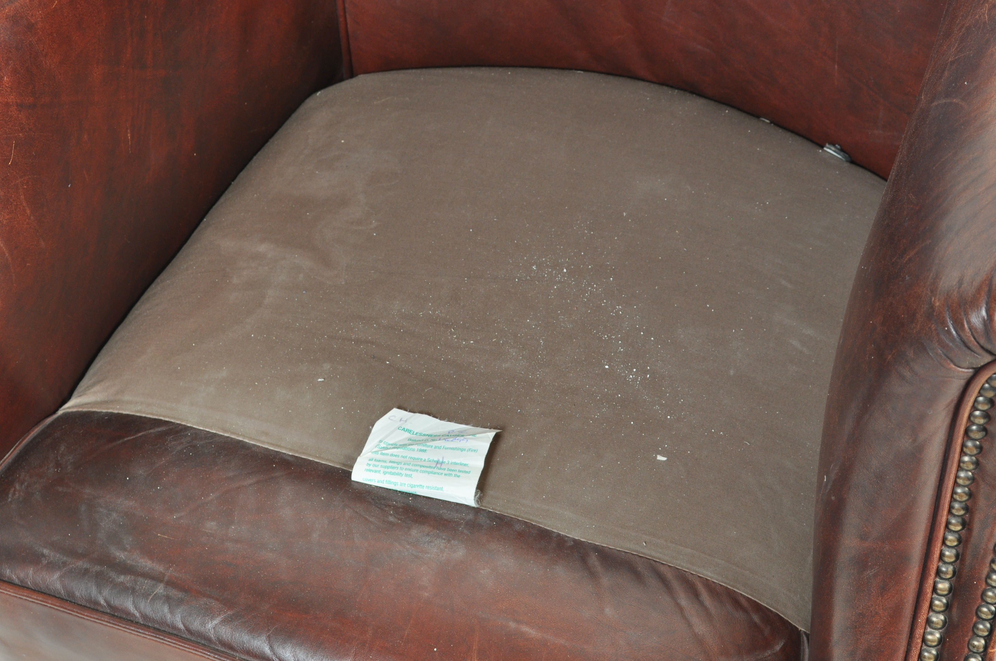 20TH CENTURY BROWN LEATHER CLUB CHAIR / ARMCHAIR - Image 6 of 7