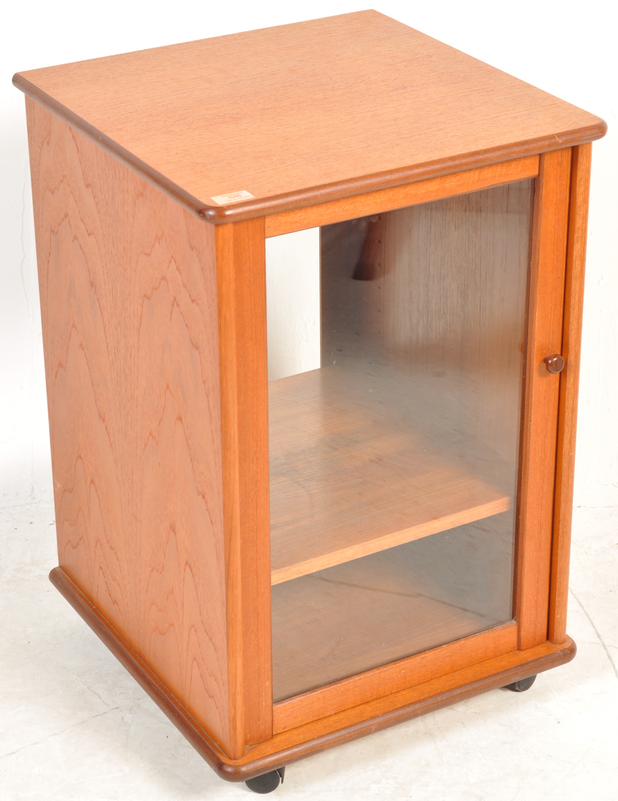 20TH CENTURY TEAK WOOD HI-FI MUSIC CABINET - Image 3 of 6