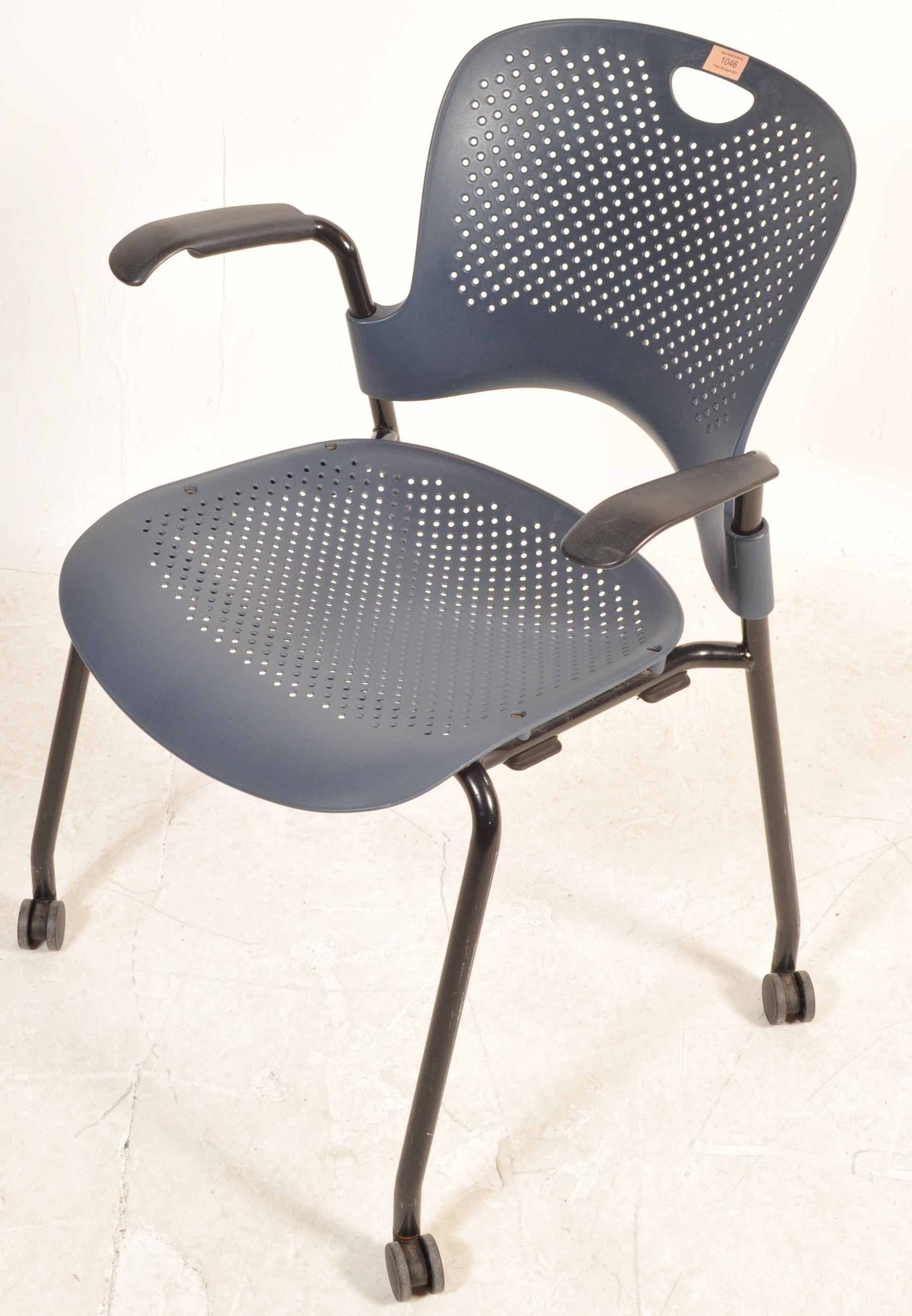 HERMAN MILLER - CAPER - CONTEMPORARY OFFICE CHAIR ON WHEELS - Image 2 of 5