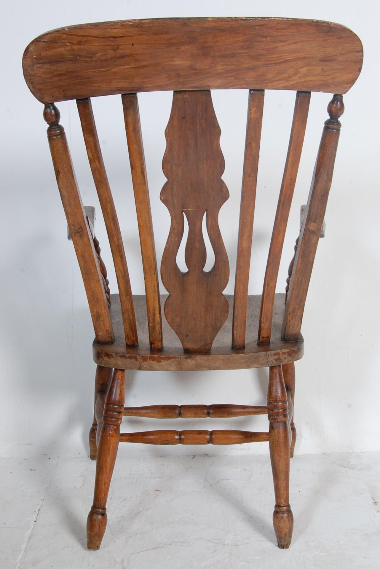 19TH CENTURY VICTORIAN BEECH AND ELM WINDSOR CHAIR - Image 7 of 7