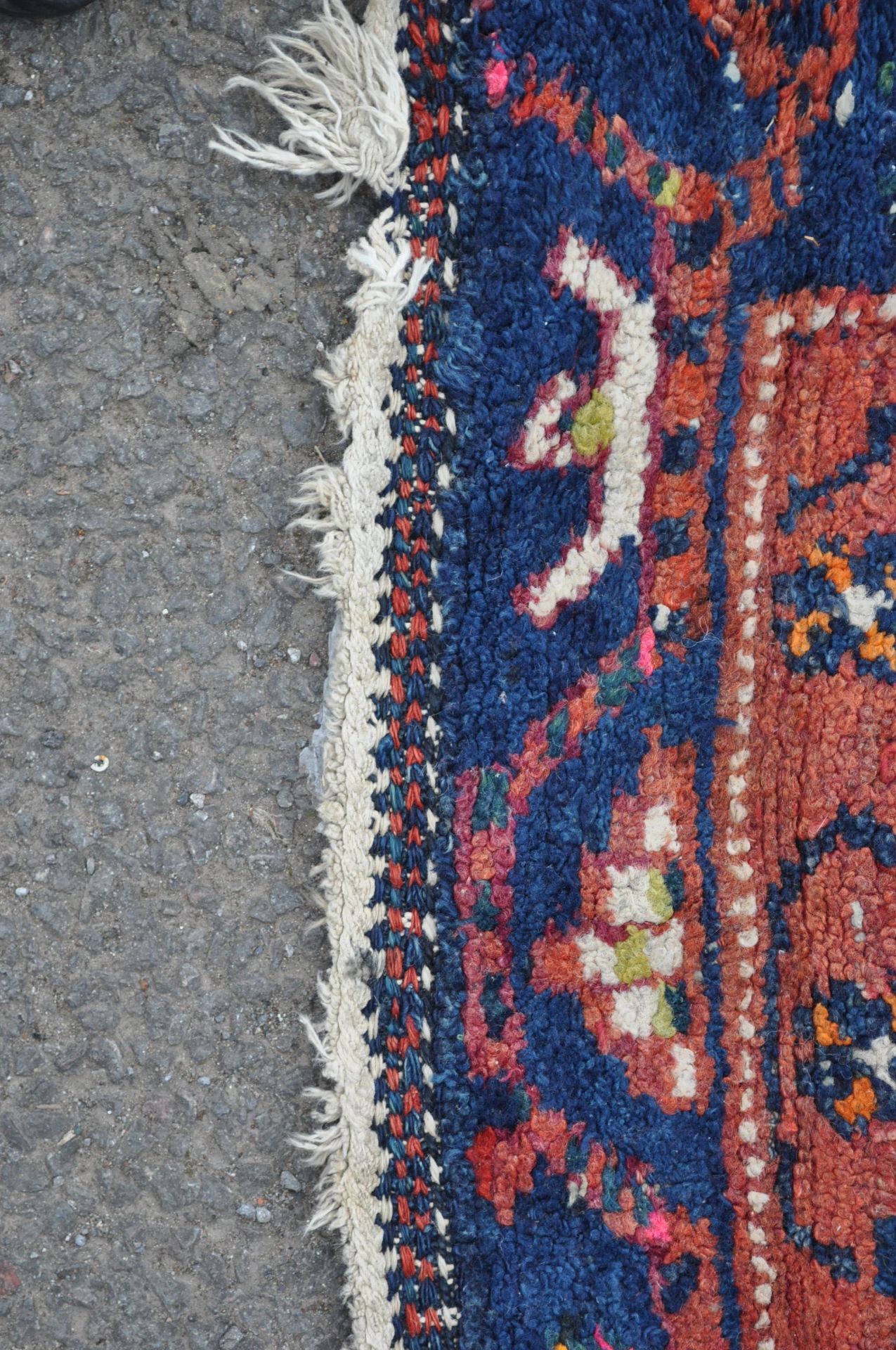 20TH CENTURY HAND WOVEN PERSIAN CARPET RUG - Bild 3 aus 5