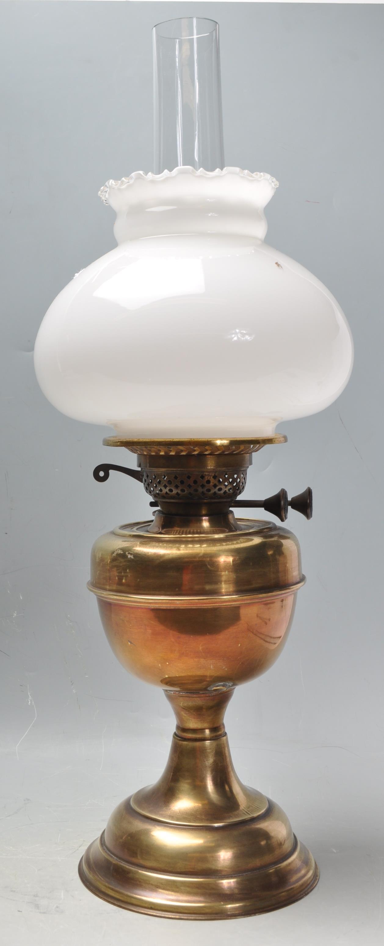 20TH CENTURY BRASS OIL LAMP - Image 3 of 6