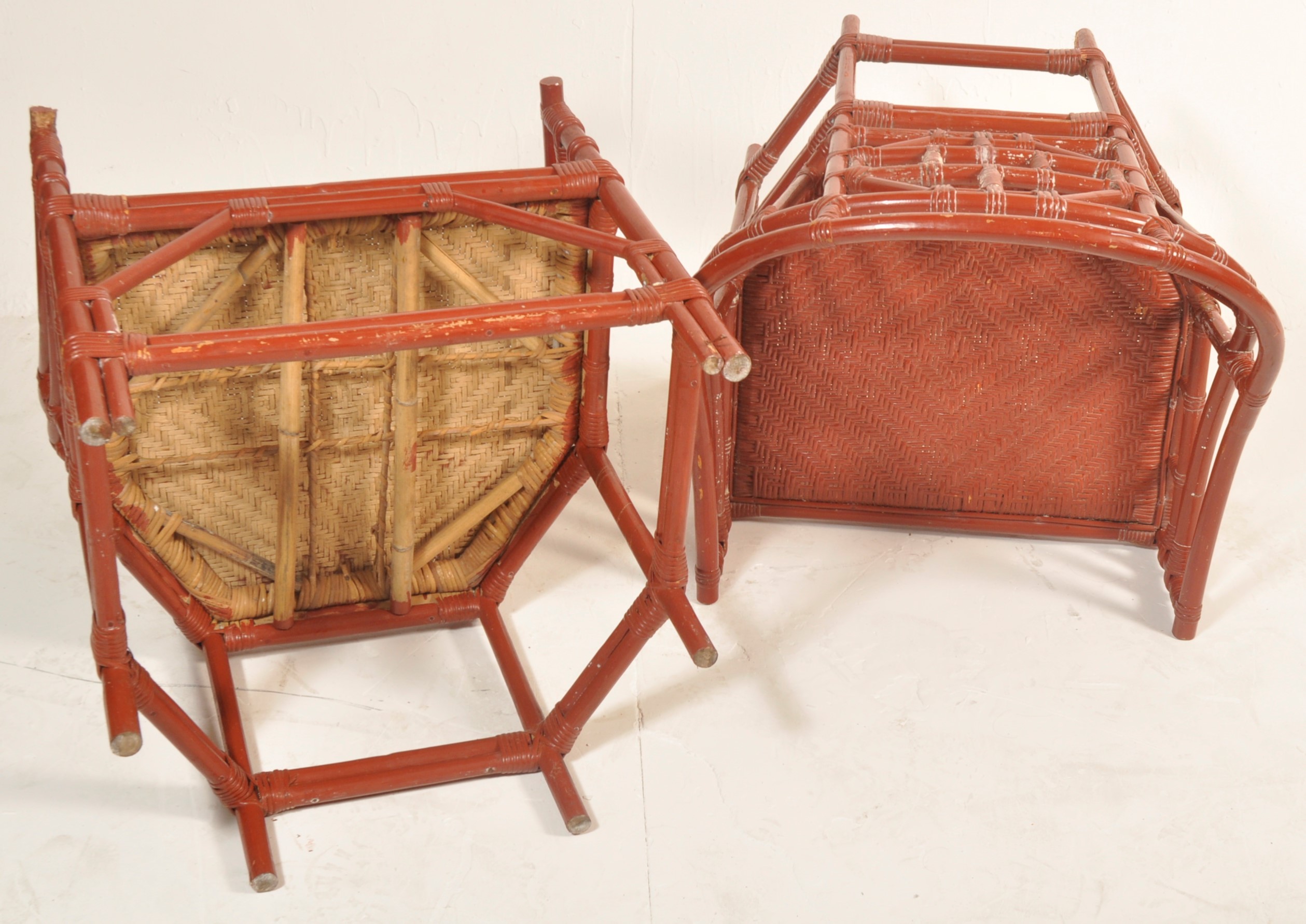 20TH CENTURY CHINESE ORIENTAL RED LACQUER SALOON CHAIRS - Image 5 of 5