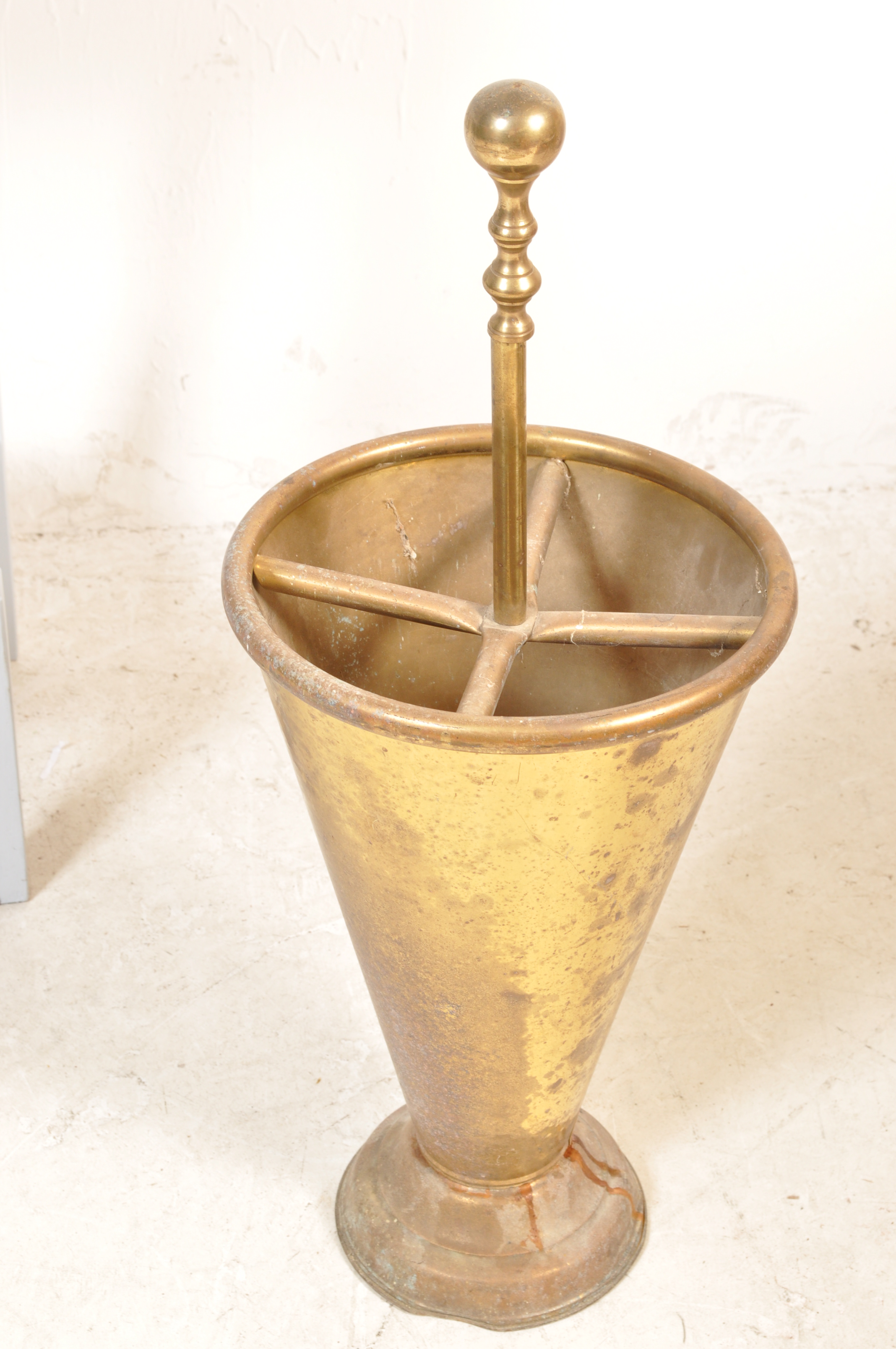 EARLY 20TH CENTURY BRASS STICK STAND OF TAPERING FORM - Image 3 of 5