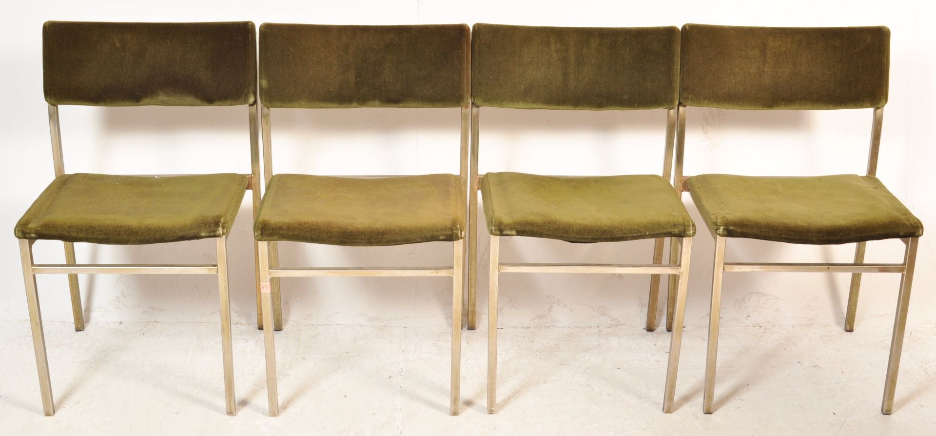FOUR VINTAGE RETRO 20TH STACKING DINING CHAIRS. - Image 2 of 7