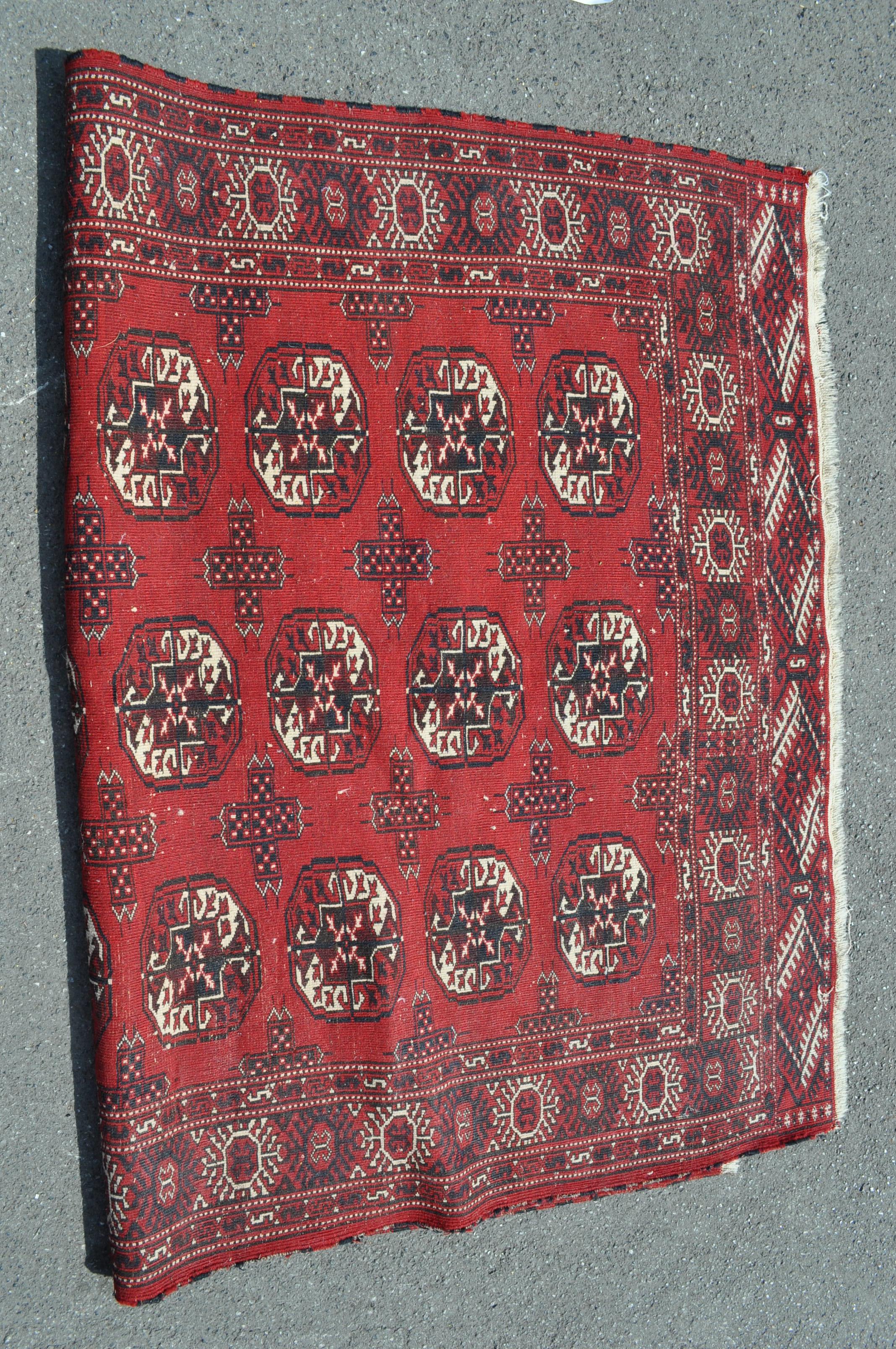 20TH CENTURY PERSIAN ISLAMIC AFGHAN RUG - Image 6 of 6