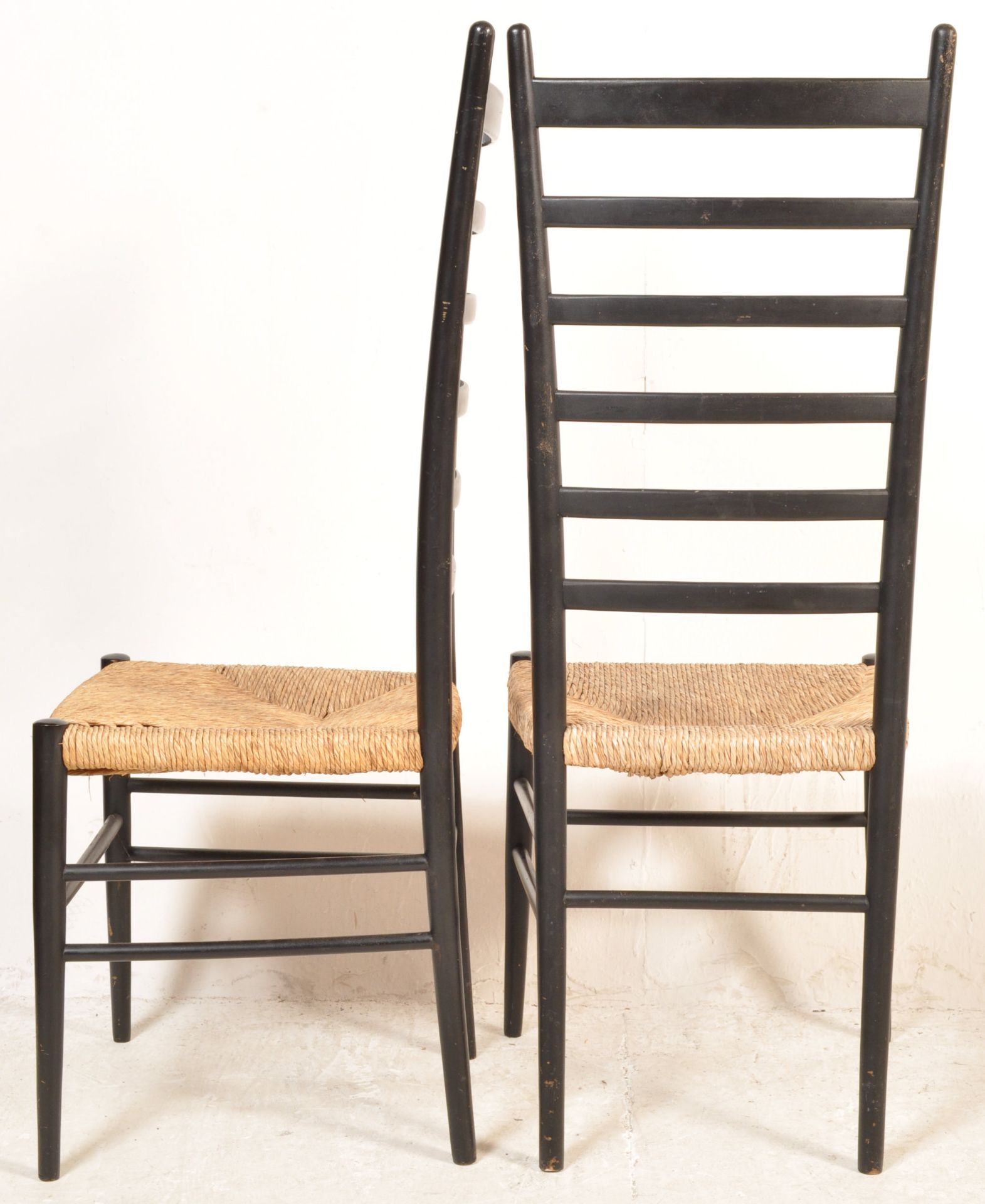 SET OF FOUR RUSH SEATS AND BLACK FRAME DINING CHAIRS - Image 5 of 6