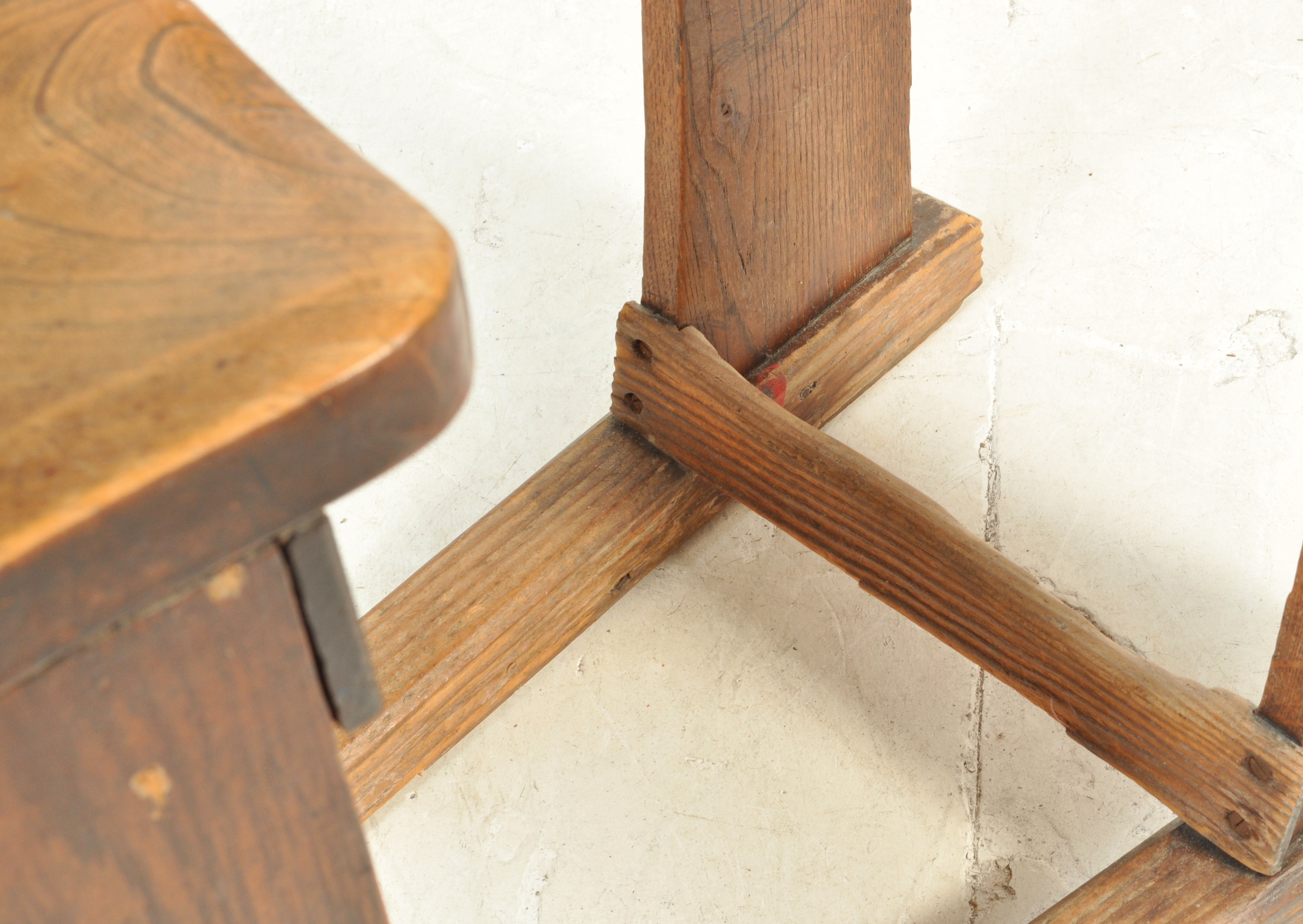 VICTORIAN 19TH CENTURY ELM SCHOOL DESK & CHAIR - Image 5 of 5