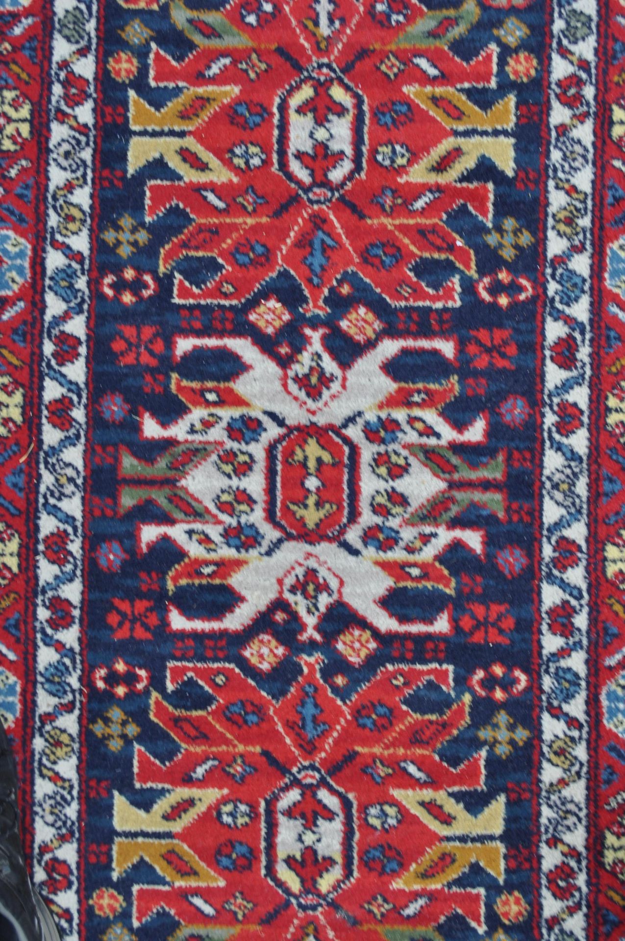 THREE PERSIAN ISLAMIC RUGS - Bild 6 aus 9