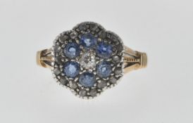 ANTIQUE 18CT GOLD DIAMOND AND SAPPHIRE CLUSTER RING