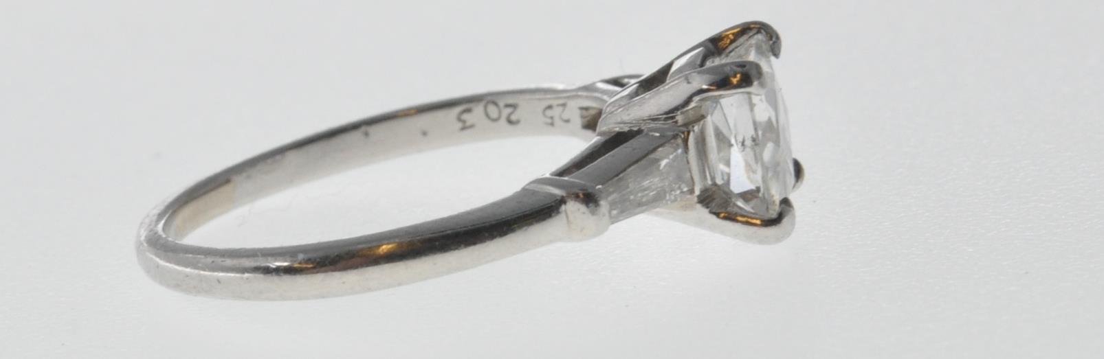 PLATINUM AND DIAMOND SOLITAIRE RING - Image 3 of 7