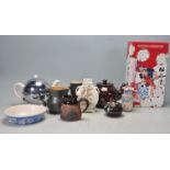 20TH CENTURY CERAMIC WARE