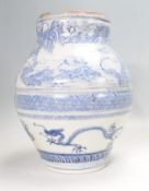 19TH CENTURY CHINESE ORIENTAL BLUE AND WHITE VASE