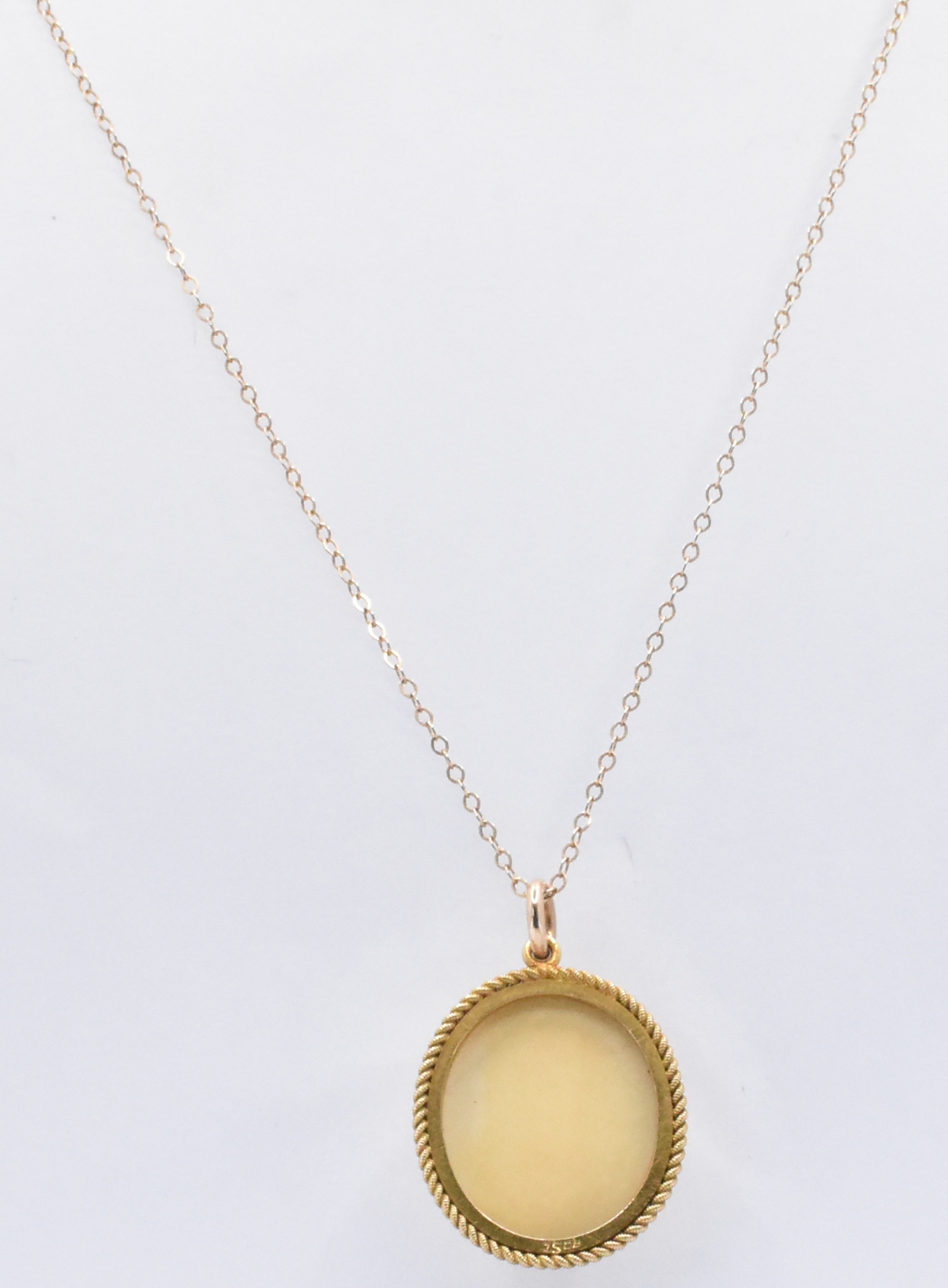 EARLY 20TH CENTURY 15CT GOLD AND CARVED IVORY CANTONESE PENDANT NECKLACE - Image 3 of 6