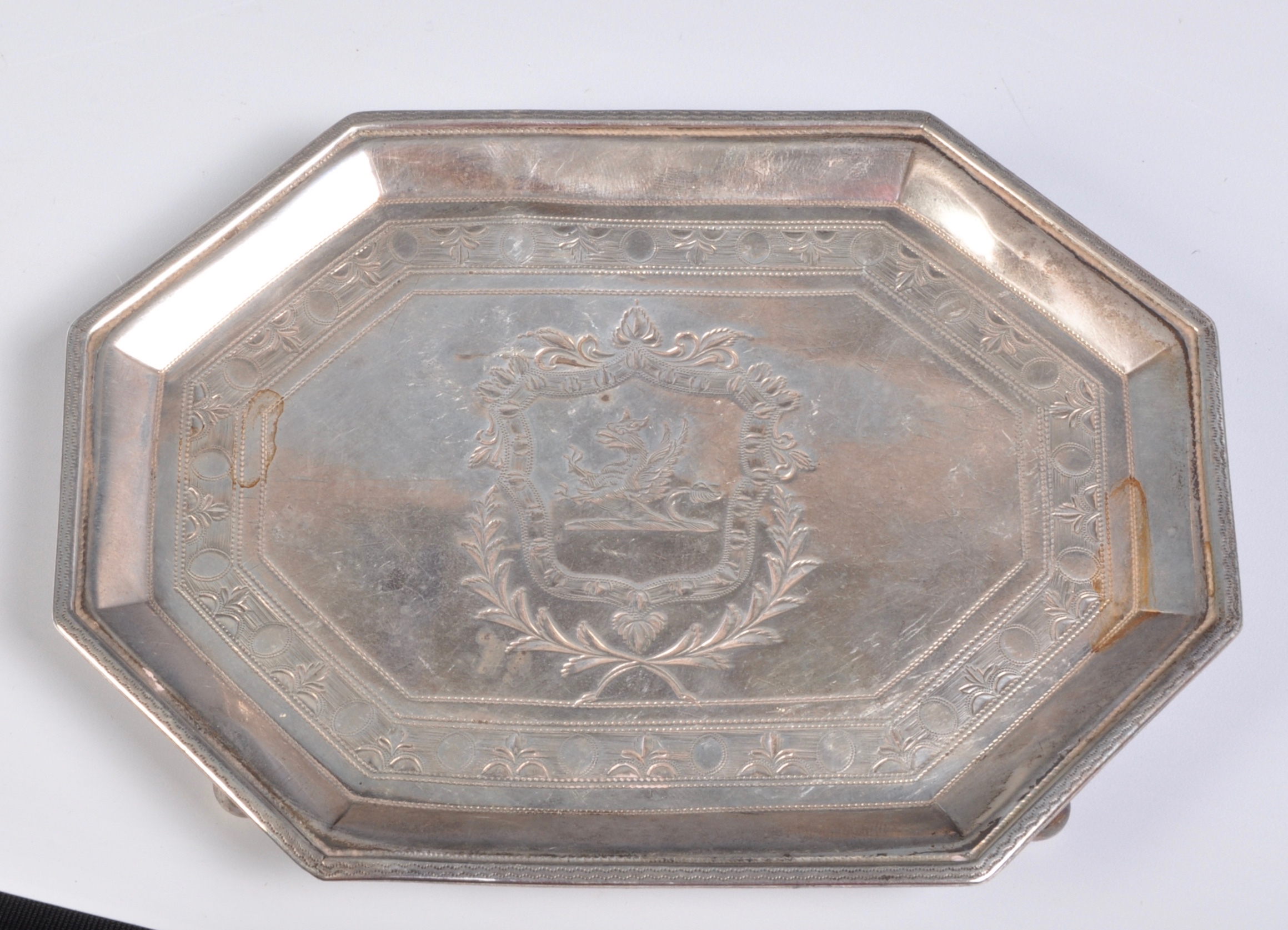 HALLMARKED 19TH CENTURY VICTORIAN SILVER ENGRAVED CARD TRAY. - Image 5 of 11