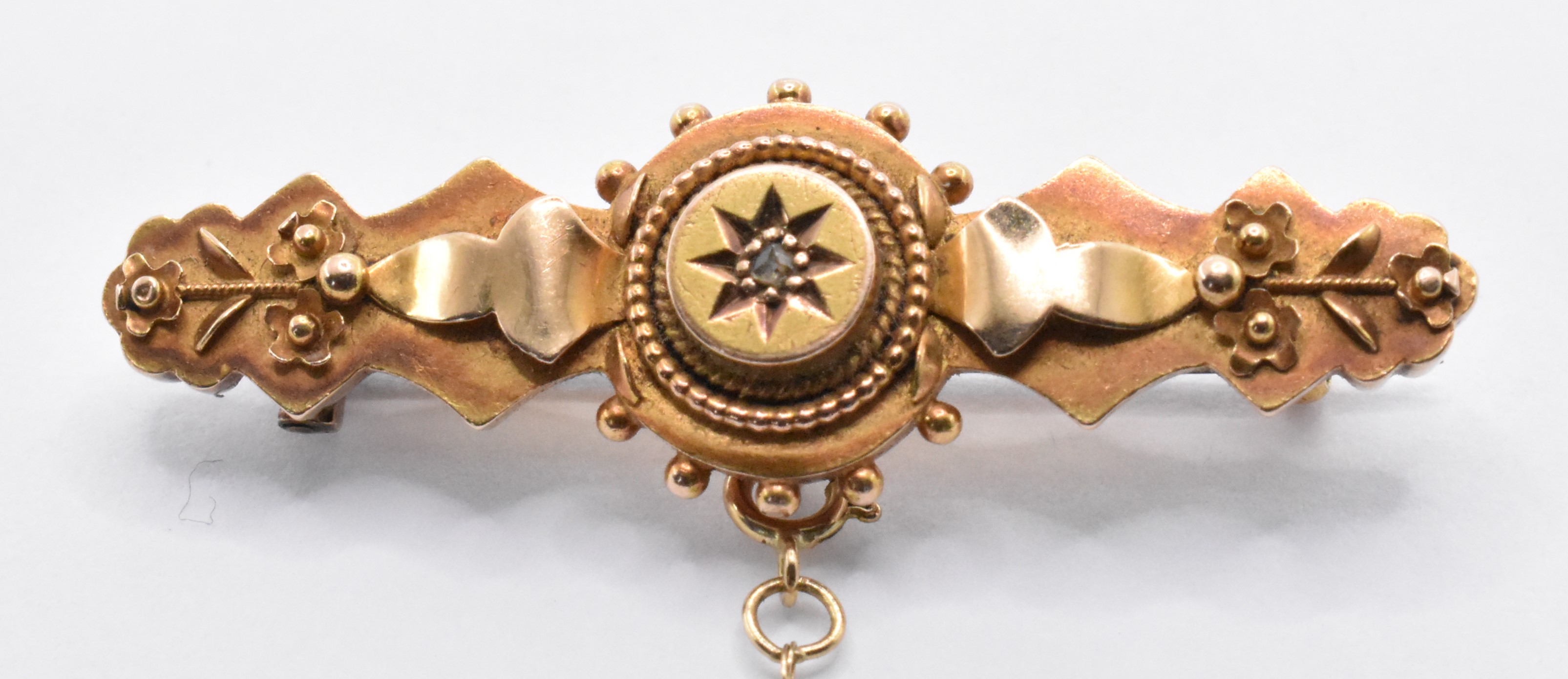 19TH CENTURY 15CT GOLD AND DIAMOND BROOCH - Image 2 of 3