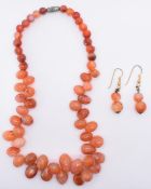 CARNELIAN THREADED NECKLACE AND EARRINGS SUITE