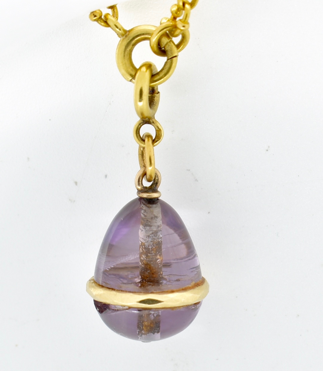 18CT GOLD AMETHYST AND BAROQUE PEARL NECKLACE - Image 3 of 5