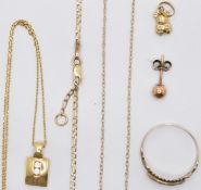 COLLECTION OF 9CT AND 14CT GOLD LADIES JEWELLERY.