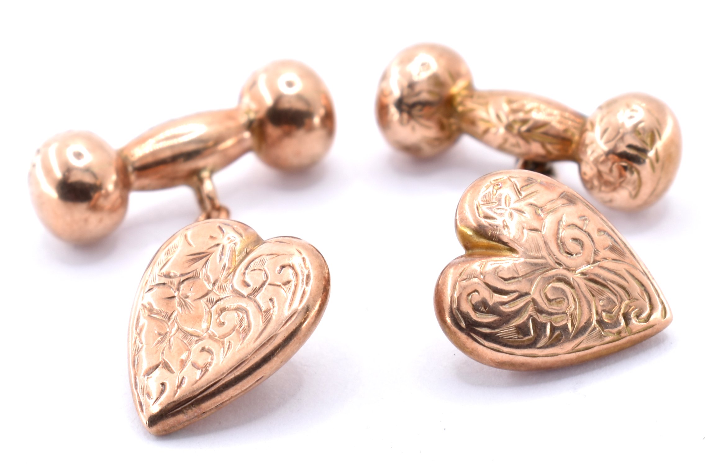 PAIR OF 9CT GOLD HEART CUFFLINKS - Image 2 of 4