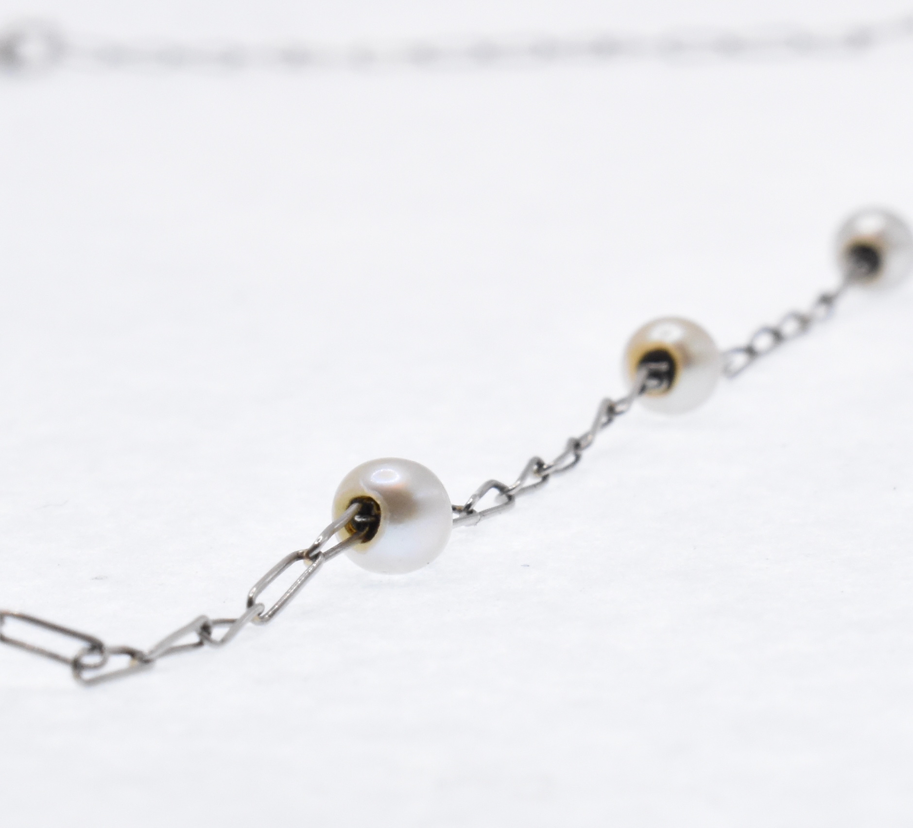 FRENCH PLATINUM & PEARL NECKLACE CHAIN - Image 2 of 2