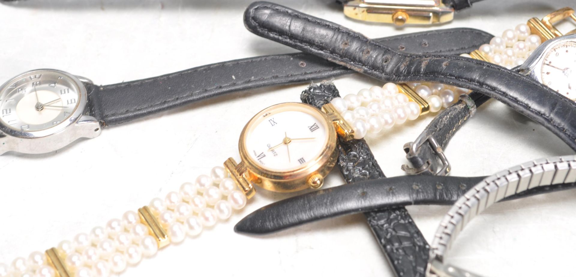 COLLECTION OF LADIES WRIST WATCHES - Bild 2 aus 12