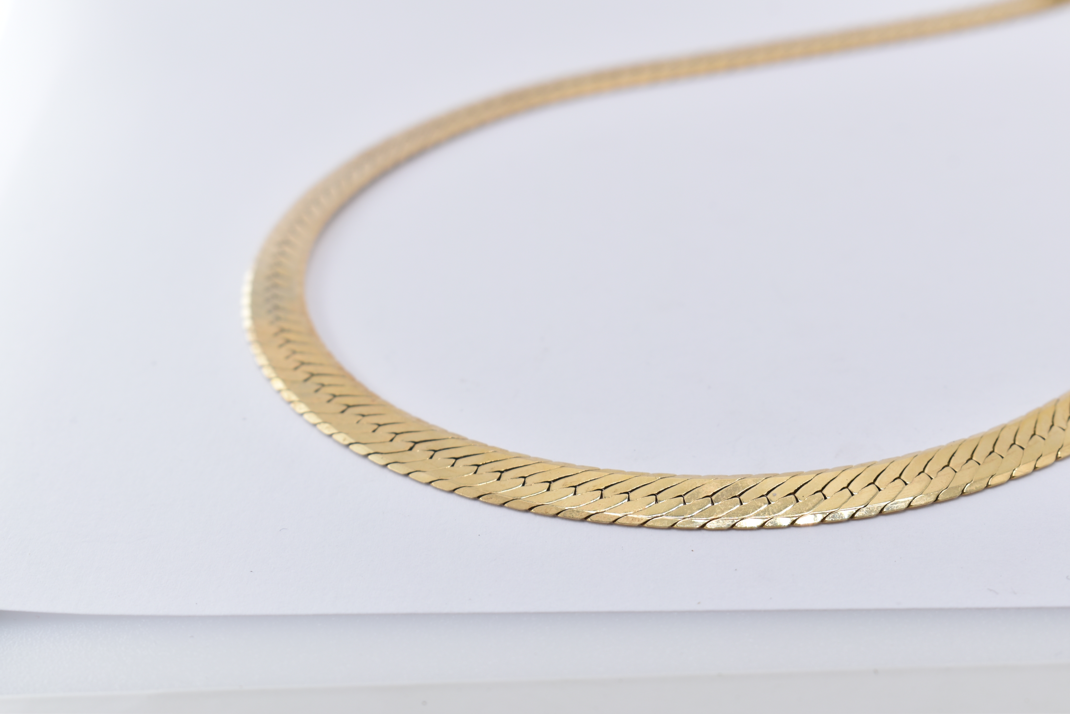 14CT GOLD FLAT SNAKE CHAIN NECKLACE - Image 11 of 11