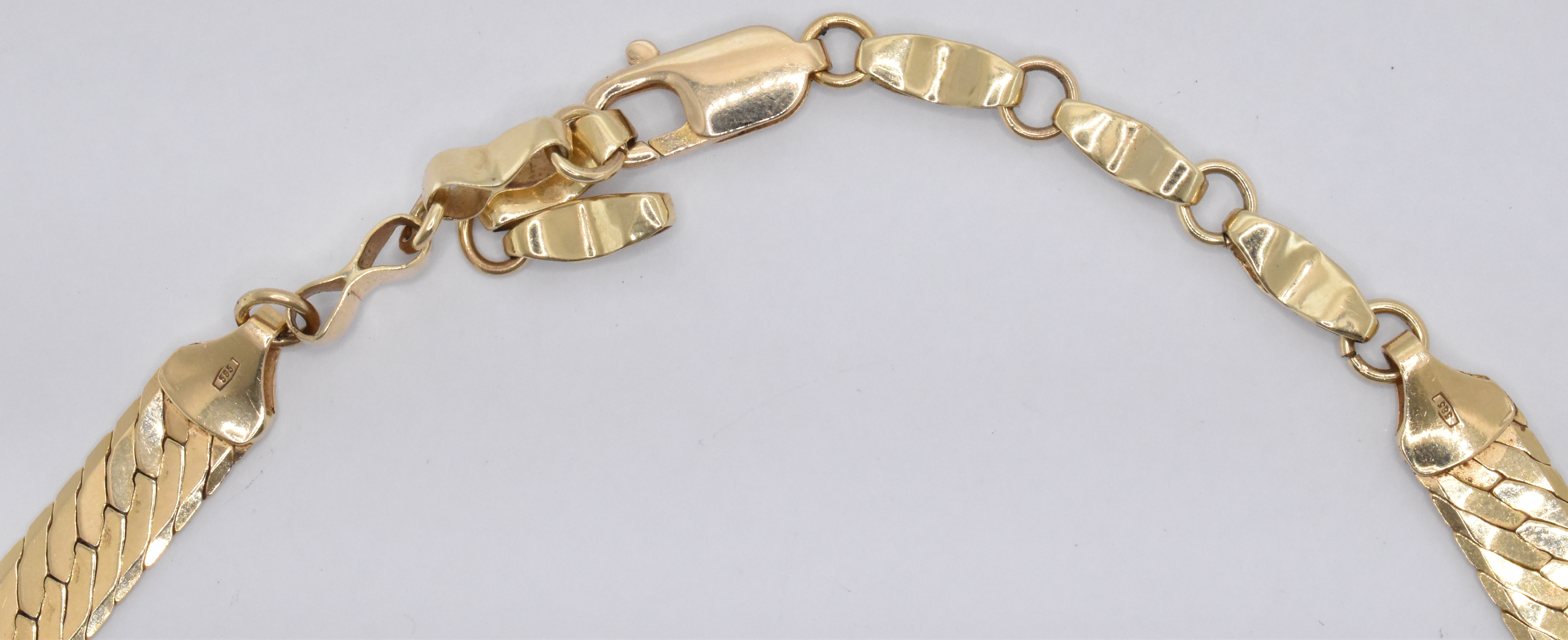 14CT GOLD FLAT SNAKE CHAIN NECKLACE - Image 3 of 11