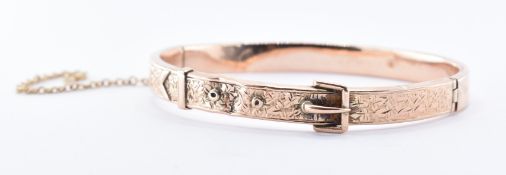 19TH CENTURY BUCKLE BANGLE BRACELET.