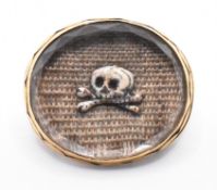 18TH CENTURY STUART CRYSTAL MEMENTO MORI SLIDE