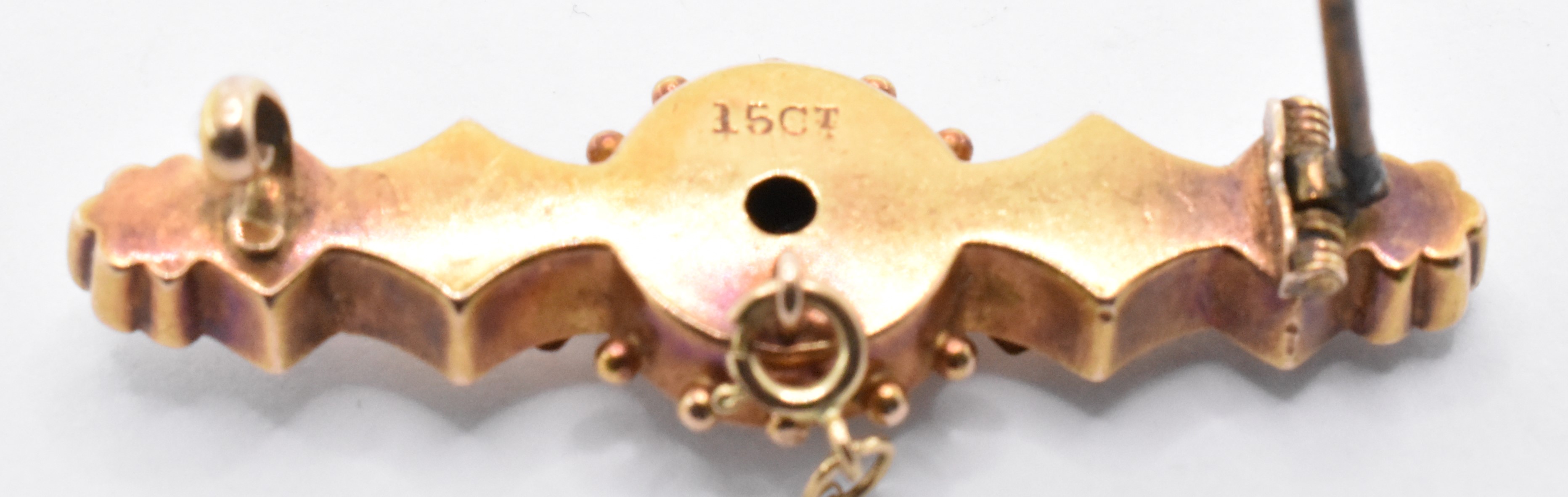 19TH CENTURY 15CT GOLD AND DIAMOND BROOCH - Image 3 of 3