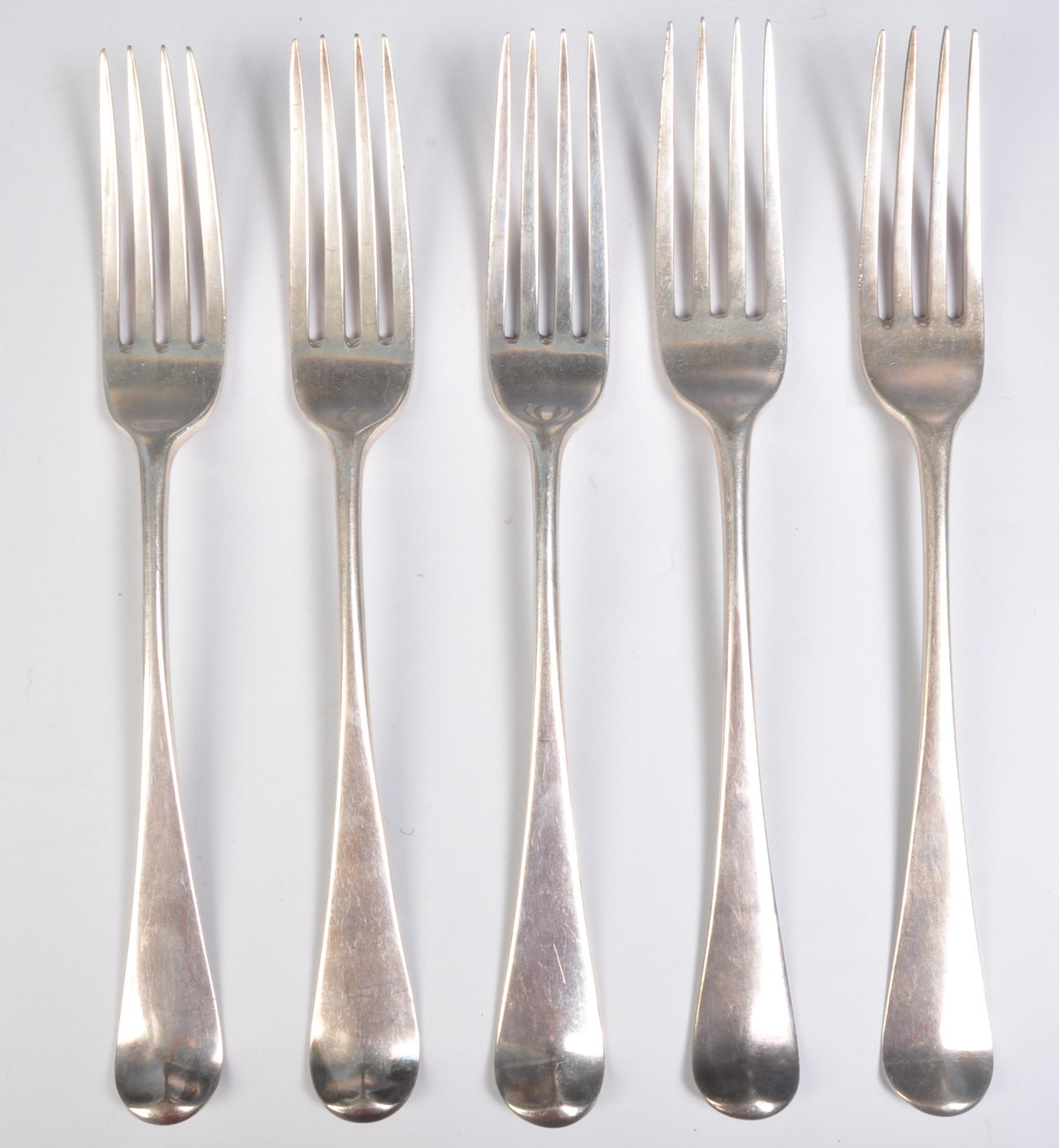 FIVE GEORGE IV SILVER FORKS