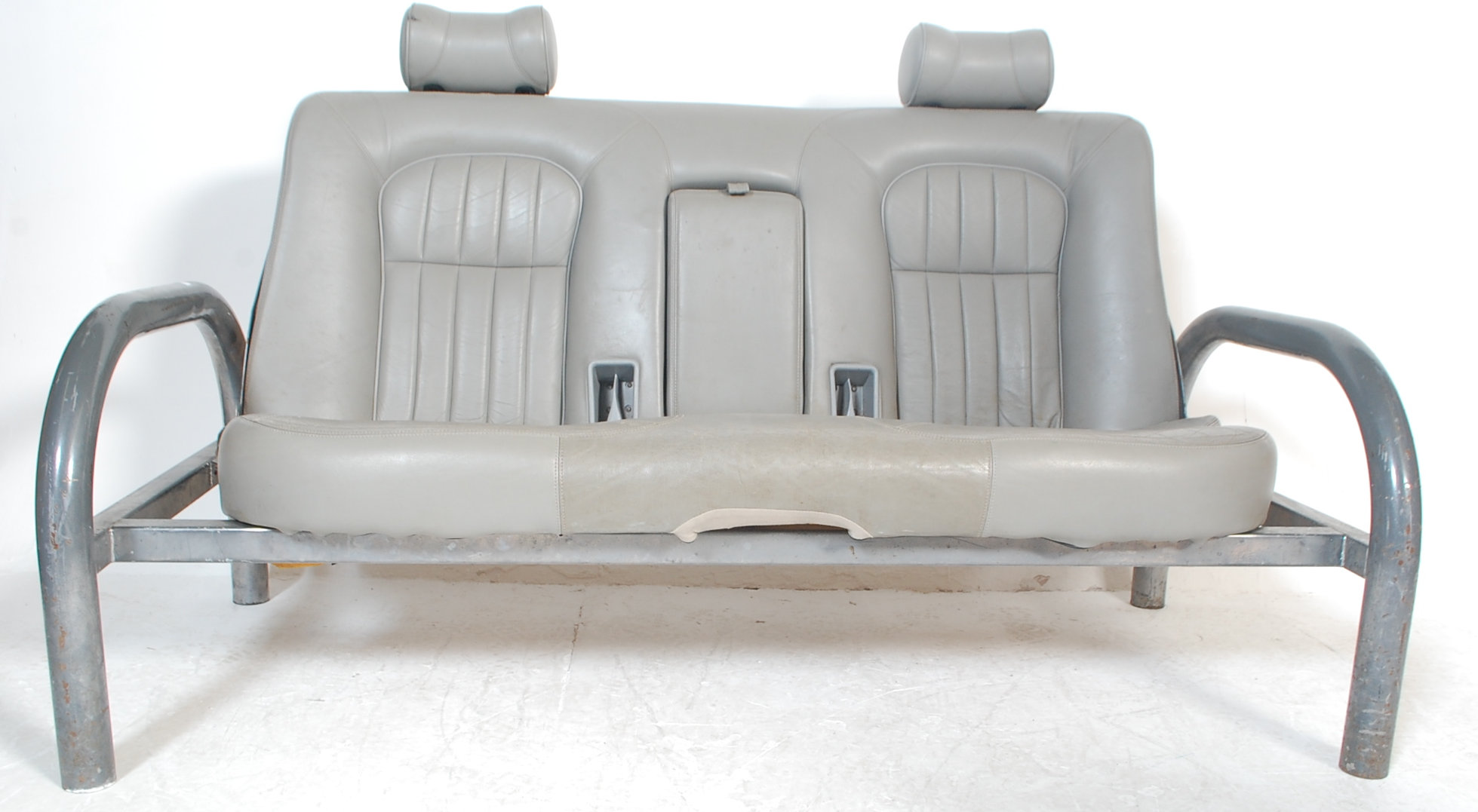 AFTER RON ARAD 1970’S TOP GEAR STYLE JAGUAR BACKSEAT TWO SEAT SOFA SETTEE - Image 6 of 6