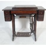 EARLY 20TH CENTURY SINGER SEWING MACHINE TABLE