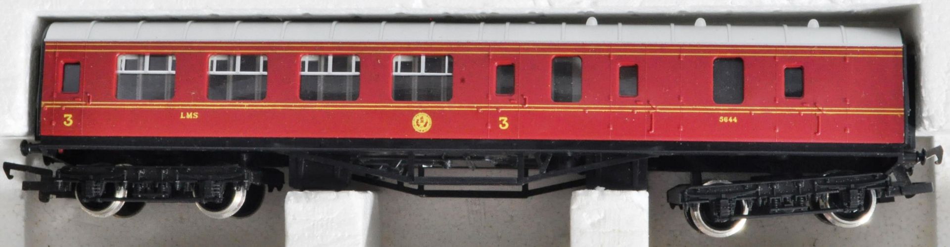 COLLECTION OF X4 ASSORTED HORNBY 00 GAUGE TRAINSETS - Image 4 of 12