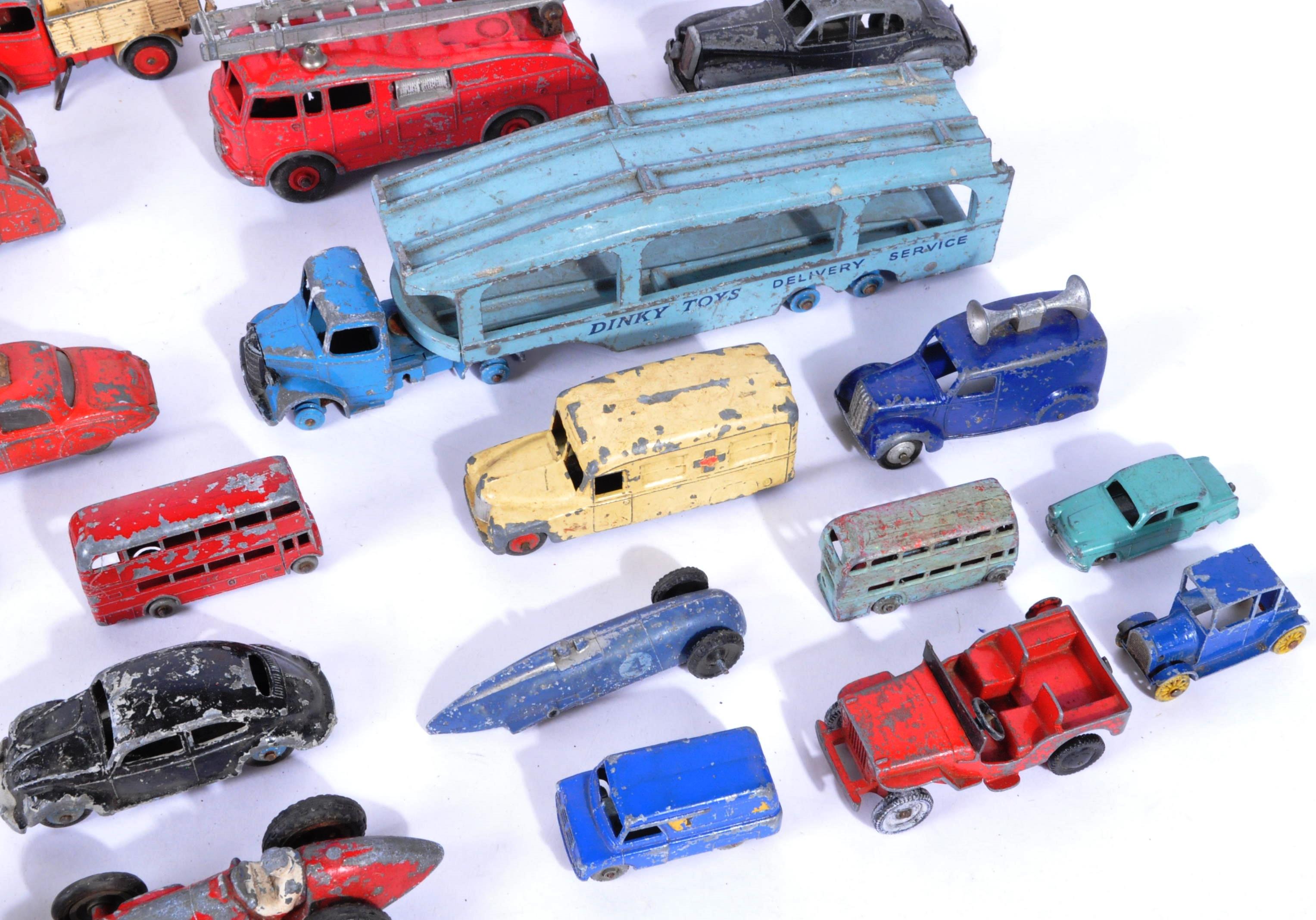 LARGE COLLECTION OF ASSORTED VINTAGE DIECAST MODELS - Image 5 of 6