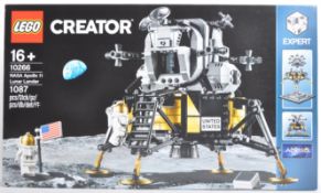 LEGO SET - LEGO CREATOR - 10266 - NASA APOLLO 11 LUNAR LANDER