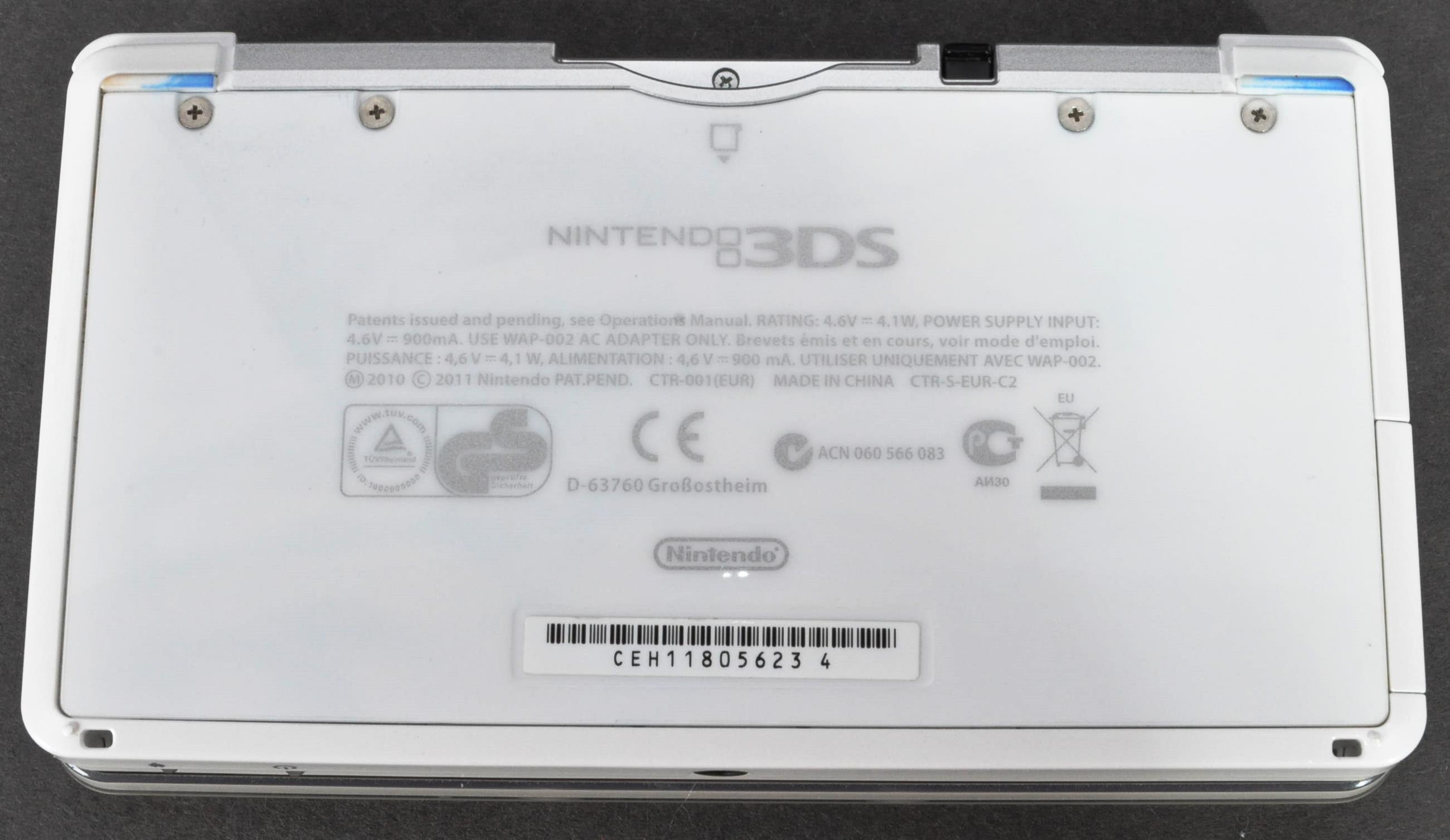 NINTENDO 3DS GAMES CONSOLE AND GAMES - Image 7 of 8