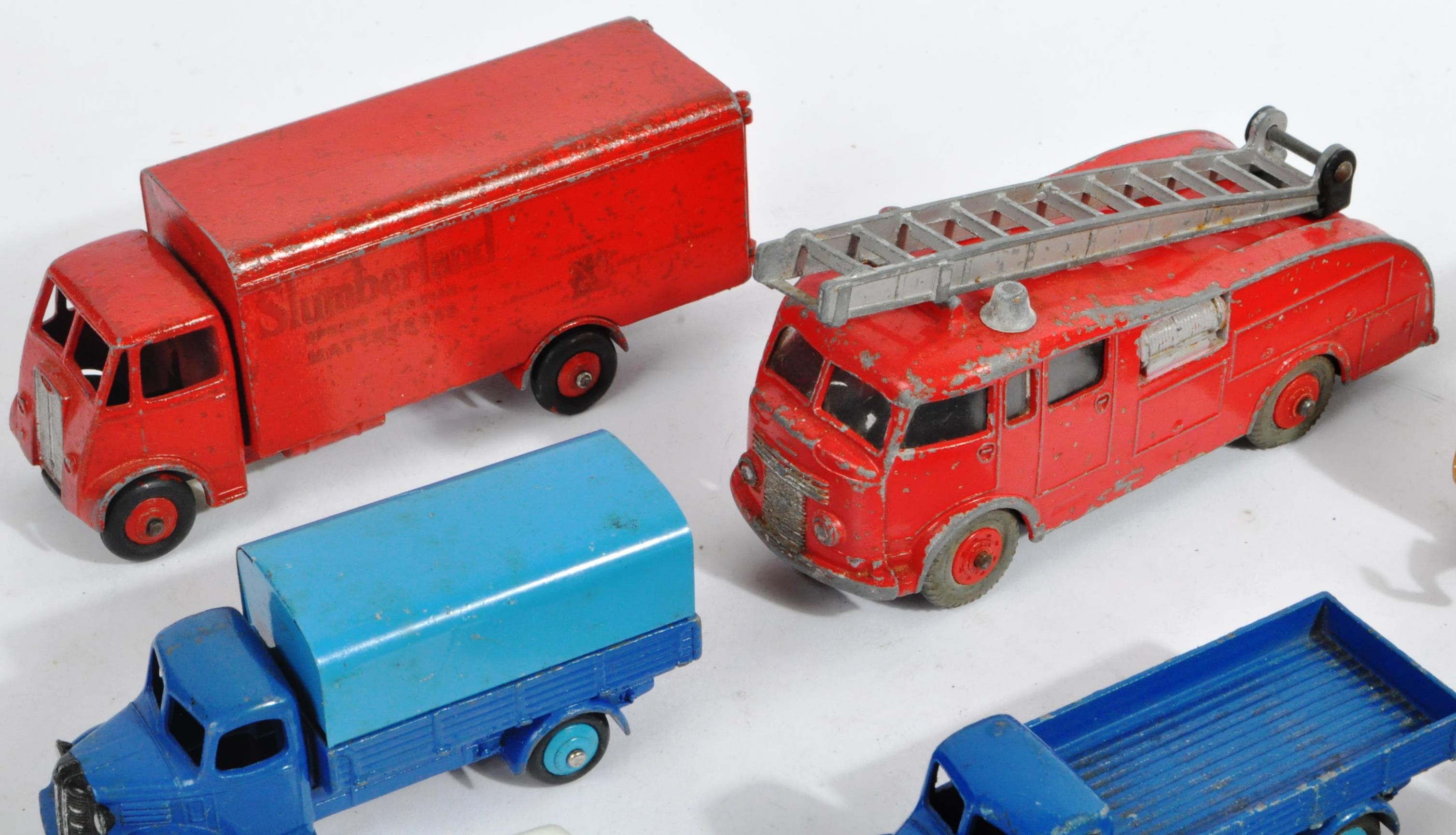 COLLECTION OF X10 VINTAGE DINKY TOYS DIECAST TRUCKS - Image 4 of 8