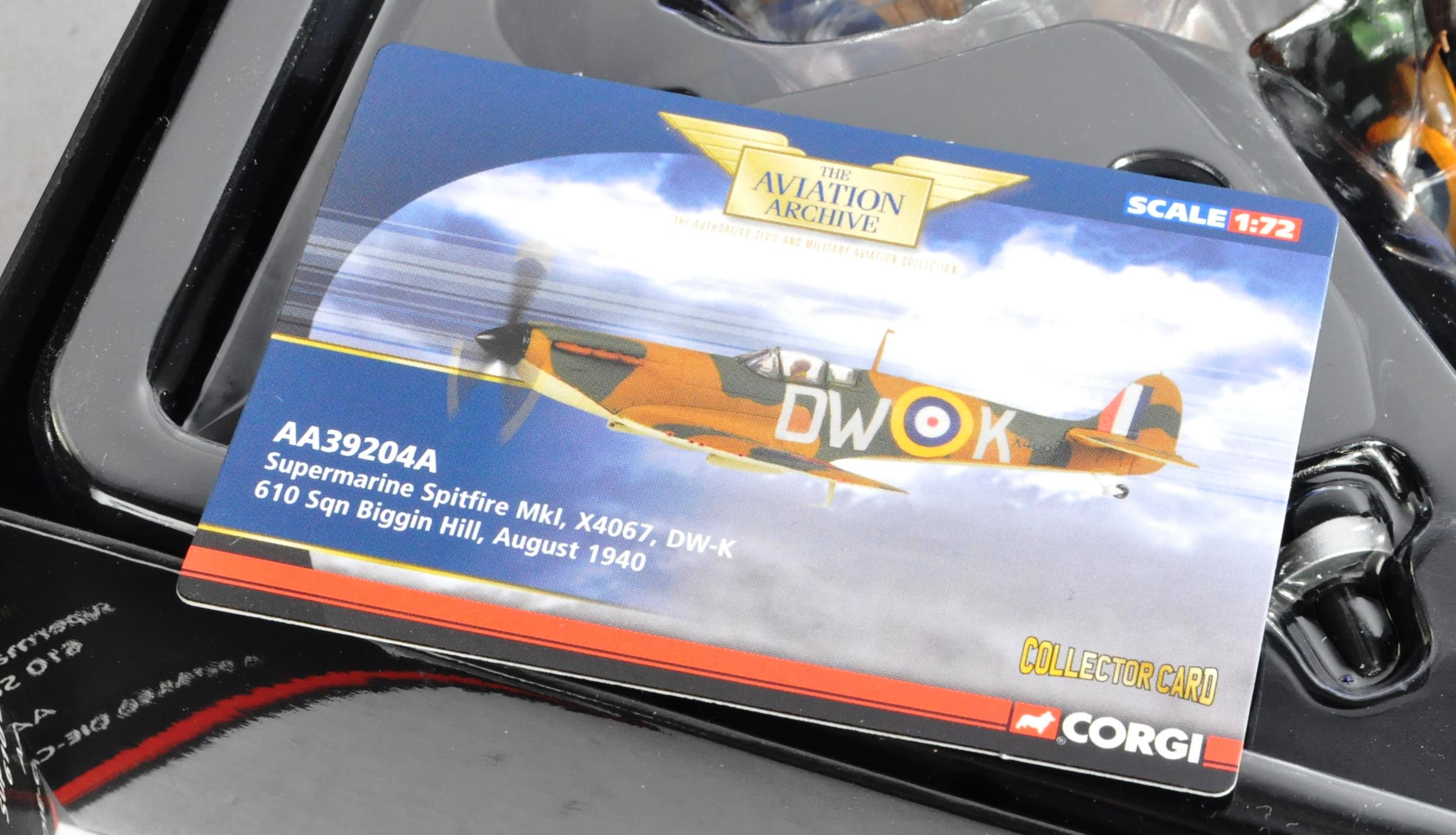 CORGI AVIATION ARCHIVE - TWO BOXED 1/72 SCALE LIMITED EDITION MODELS - Image 4 of 5