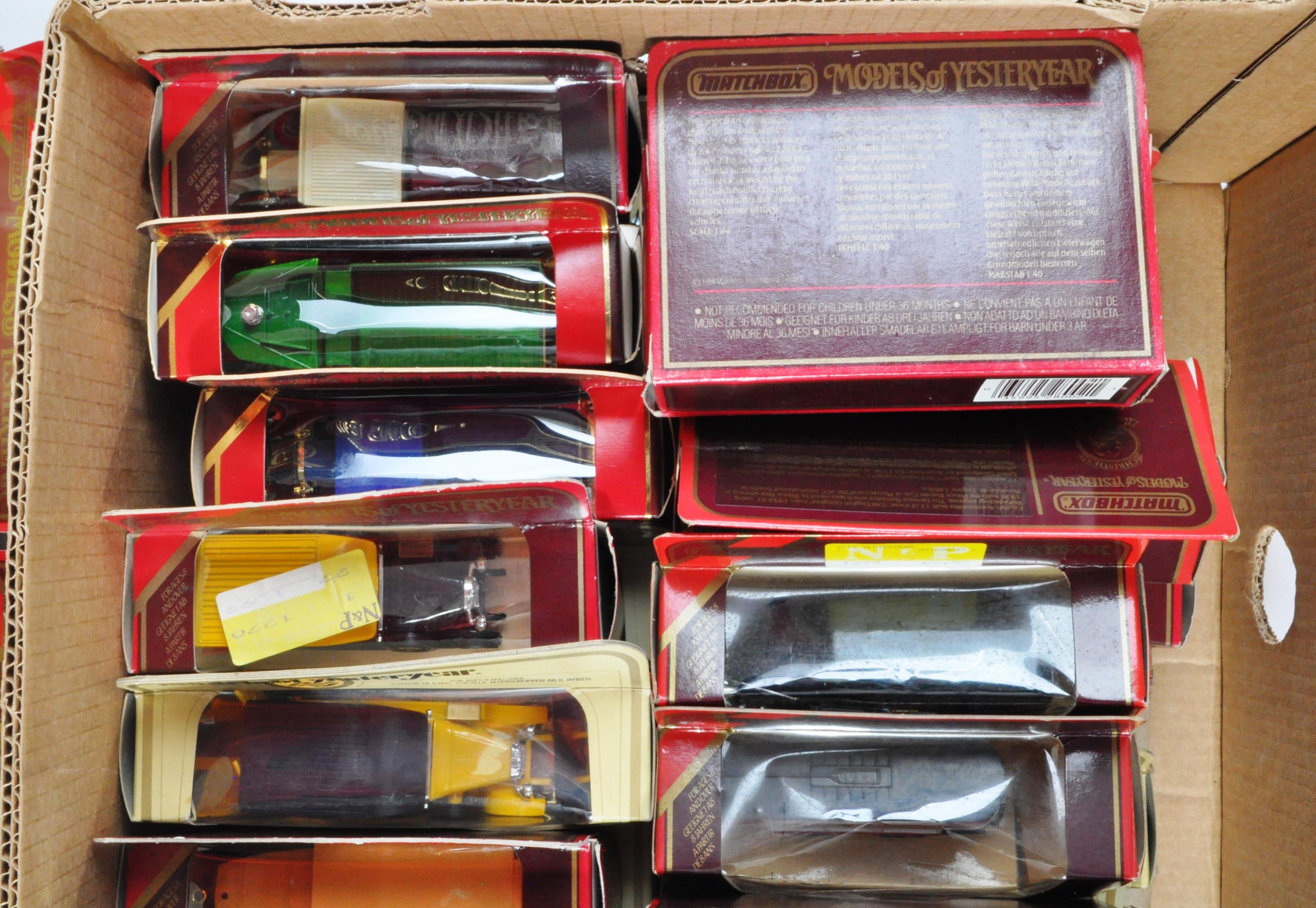 LARGE COLLECTION OF X50 ASSORTED MATCHBOX DIESCAST MODELS - Image 3 of 6